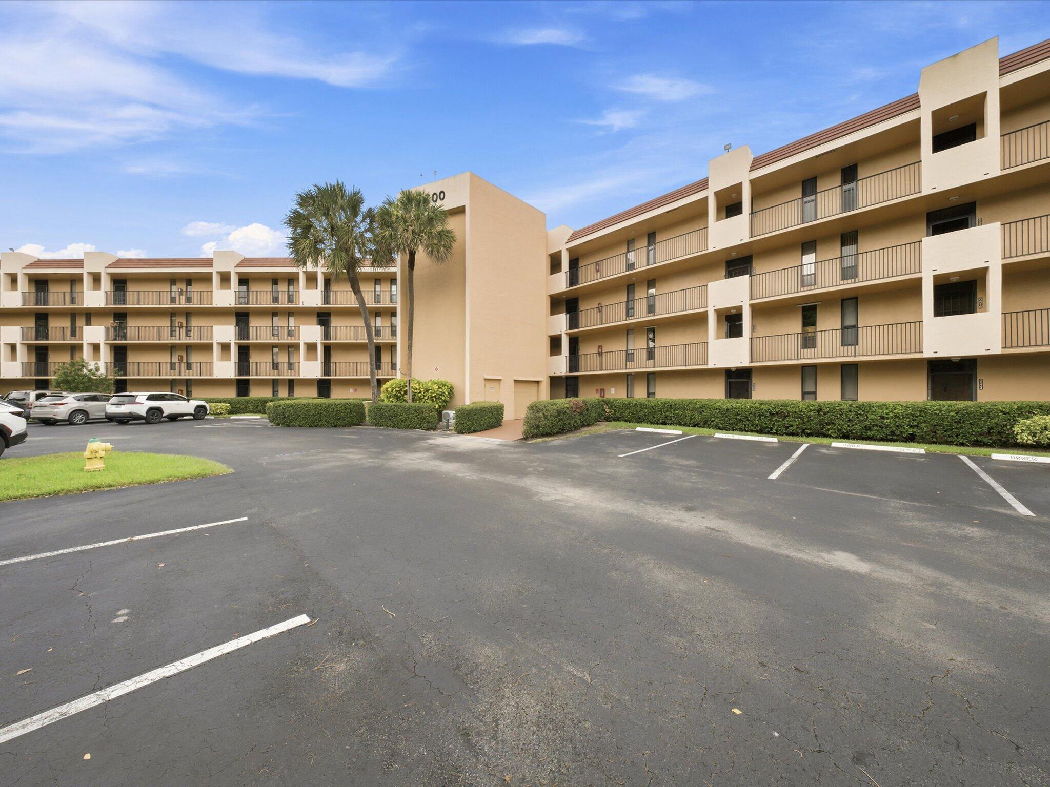 6539 Coral Lake Drive 403 — photo