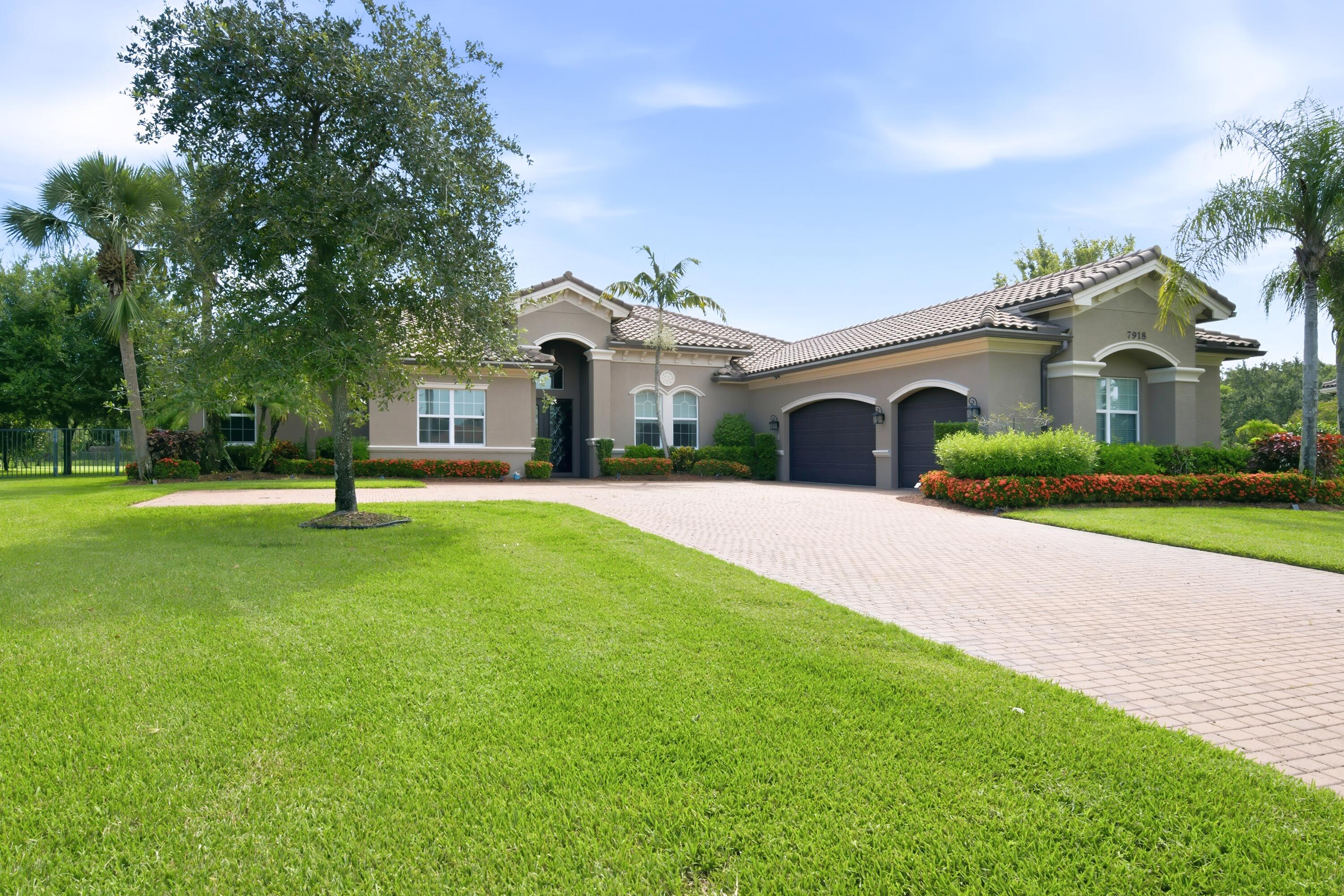 7918 Arbor Crest Way — photo