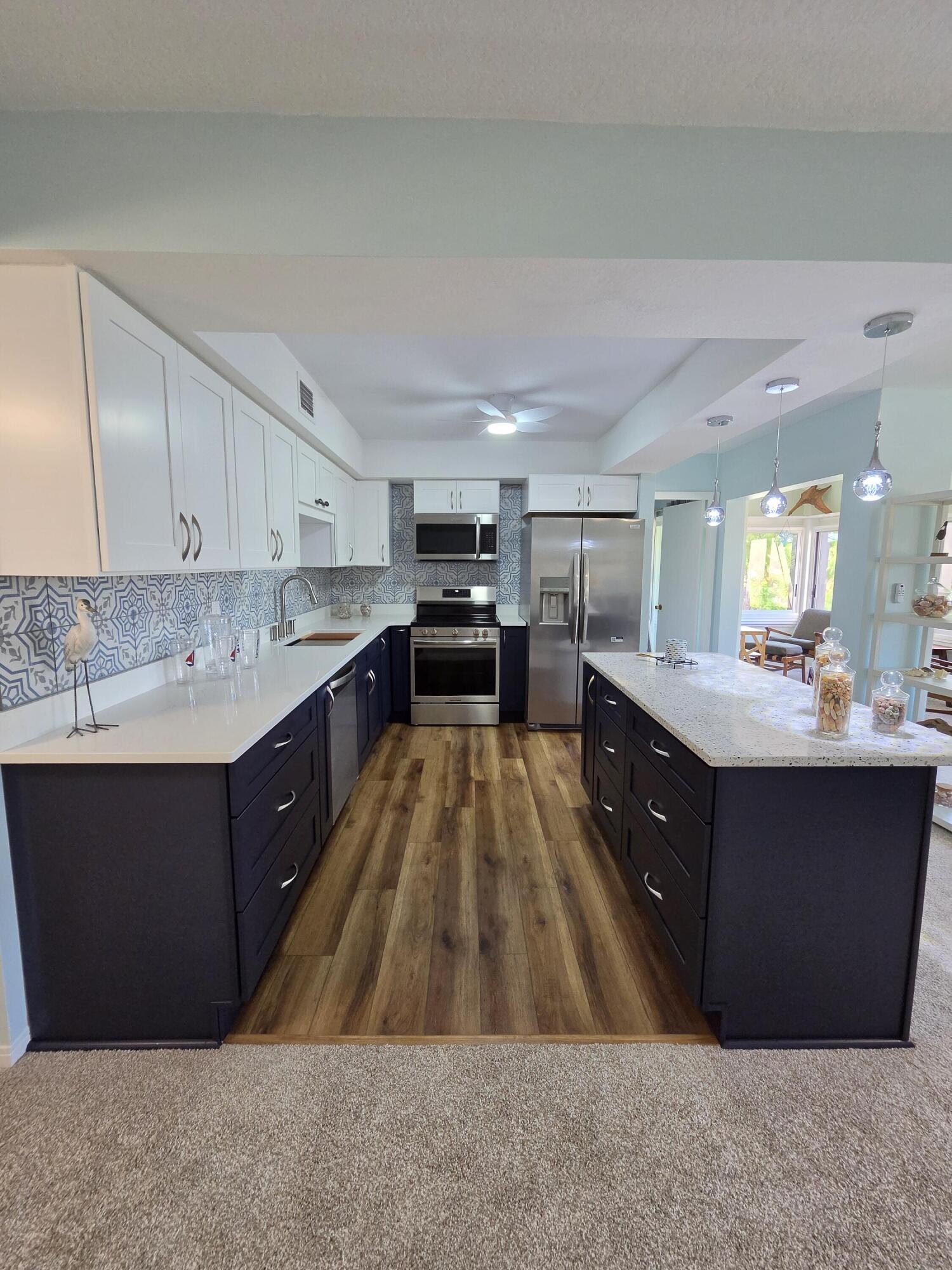 1800 SE Saint Lucie Boulevard 7-301 — photo