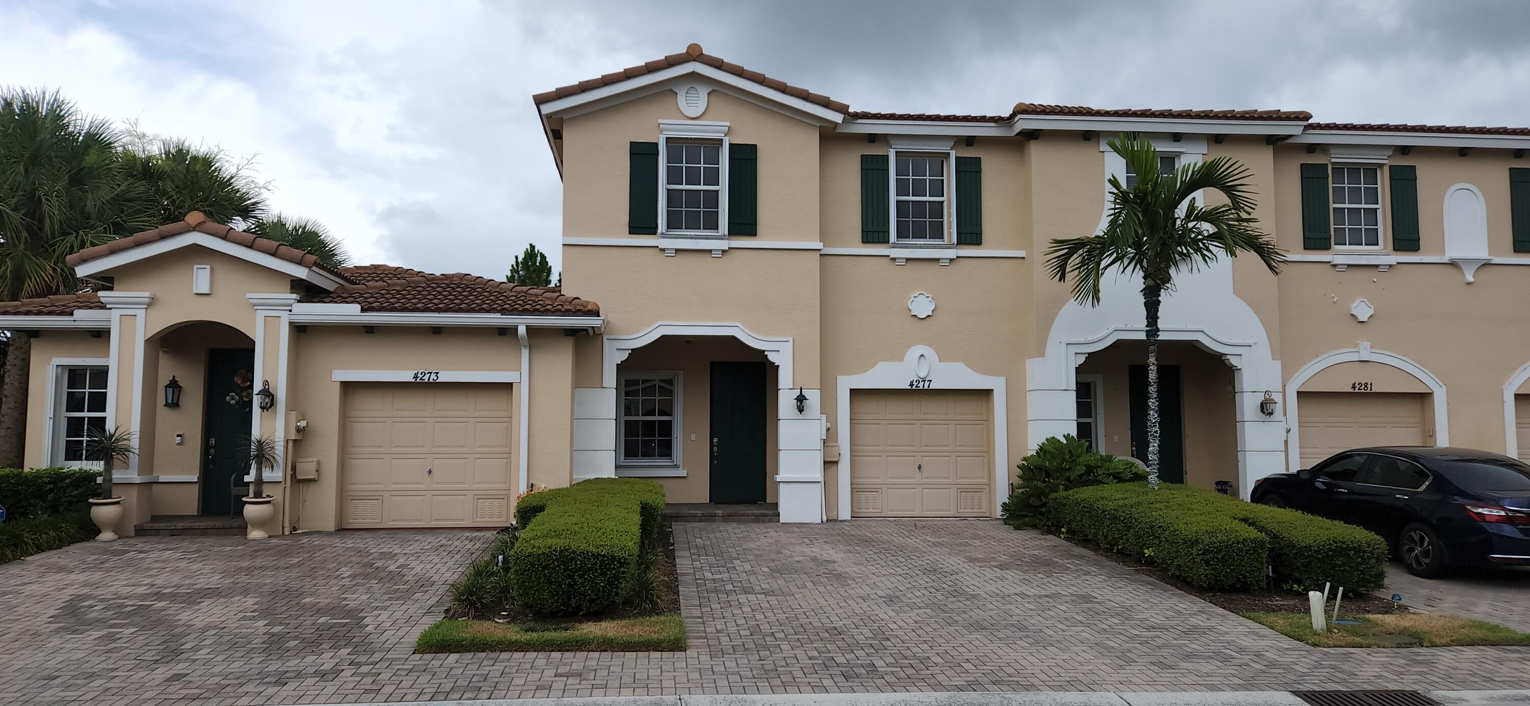 4277 SW Pine Cove Court — photo