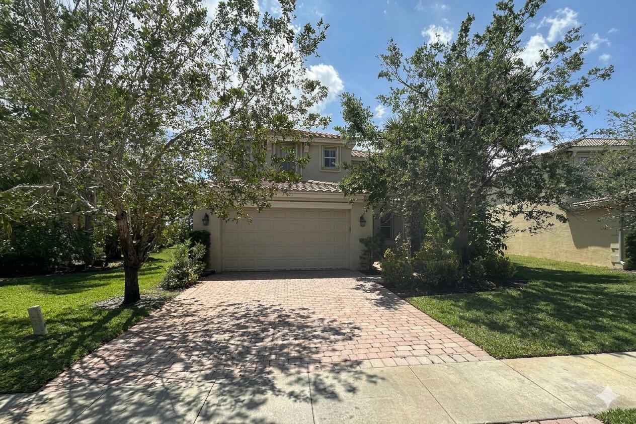 2709 Pienza Circle — photo