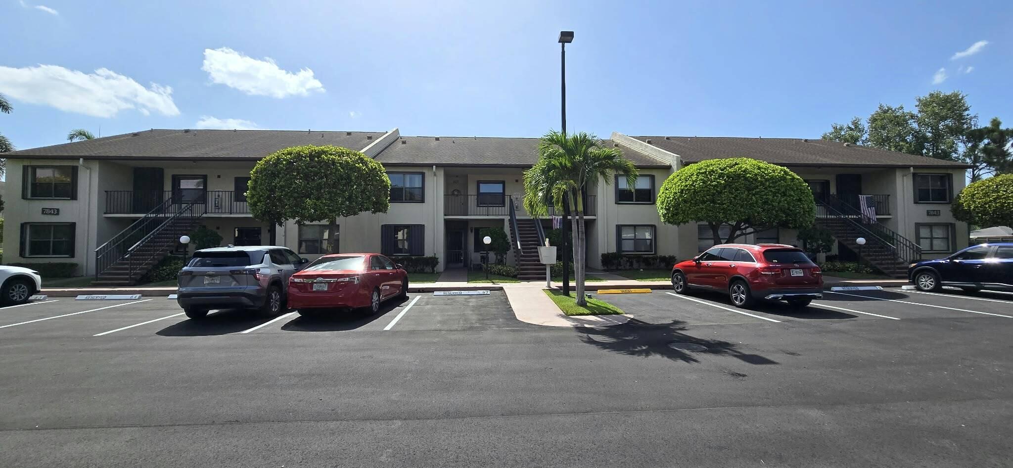 7843 Willow Spring Drive 613 — photo