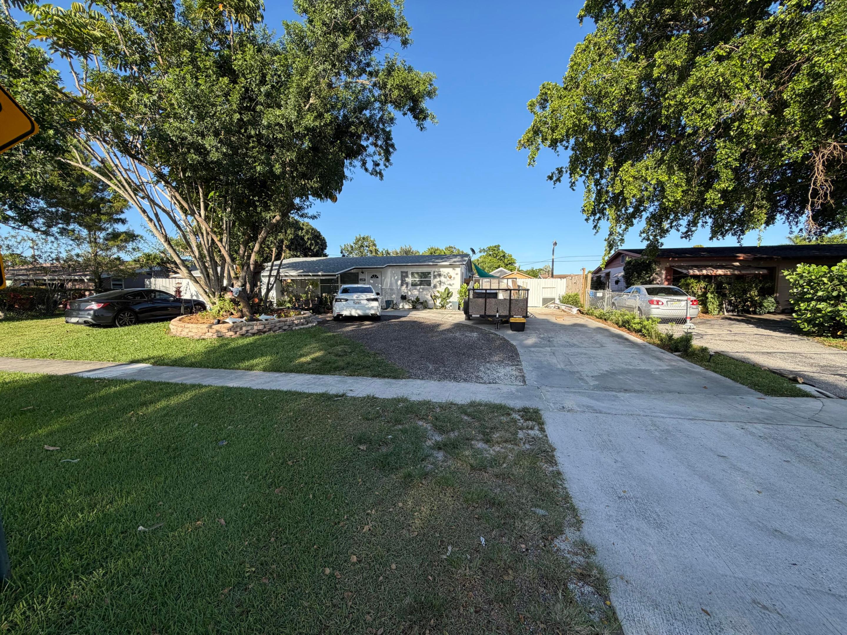 912 Montego Drive — photo