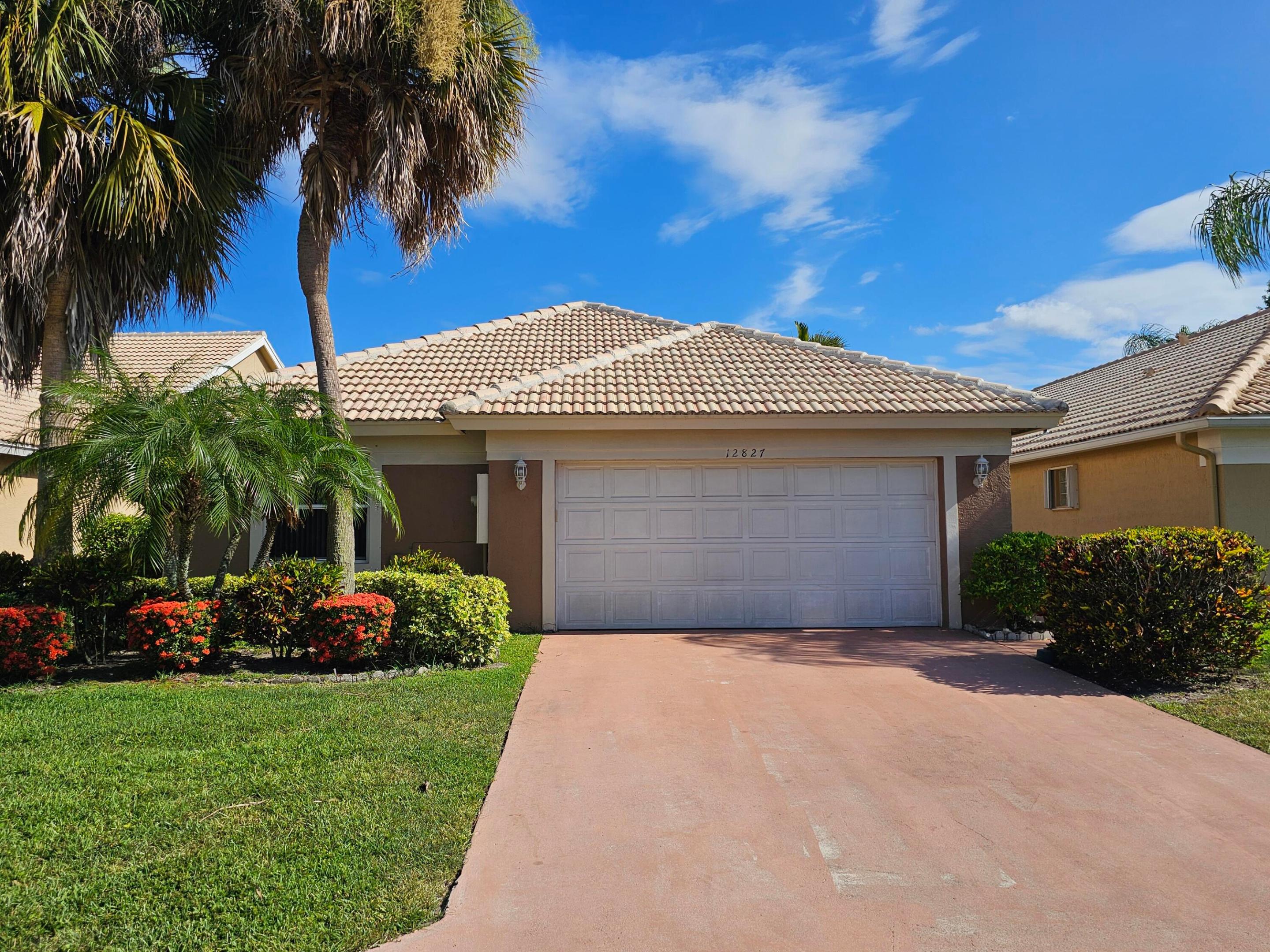 12827 Hampton Lakes Circle — photo