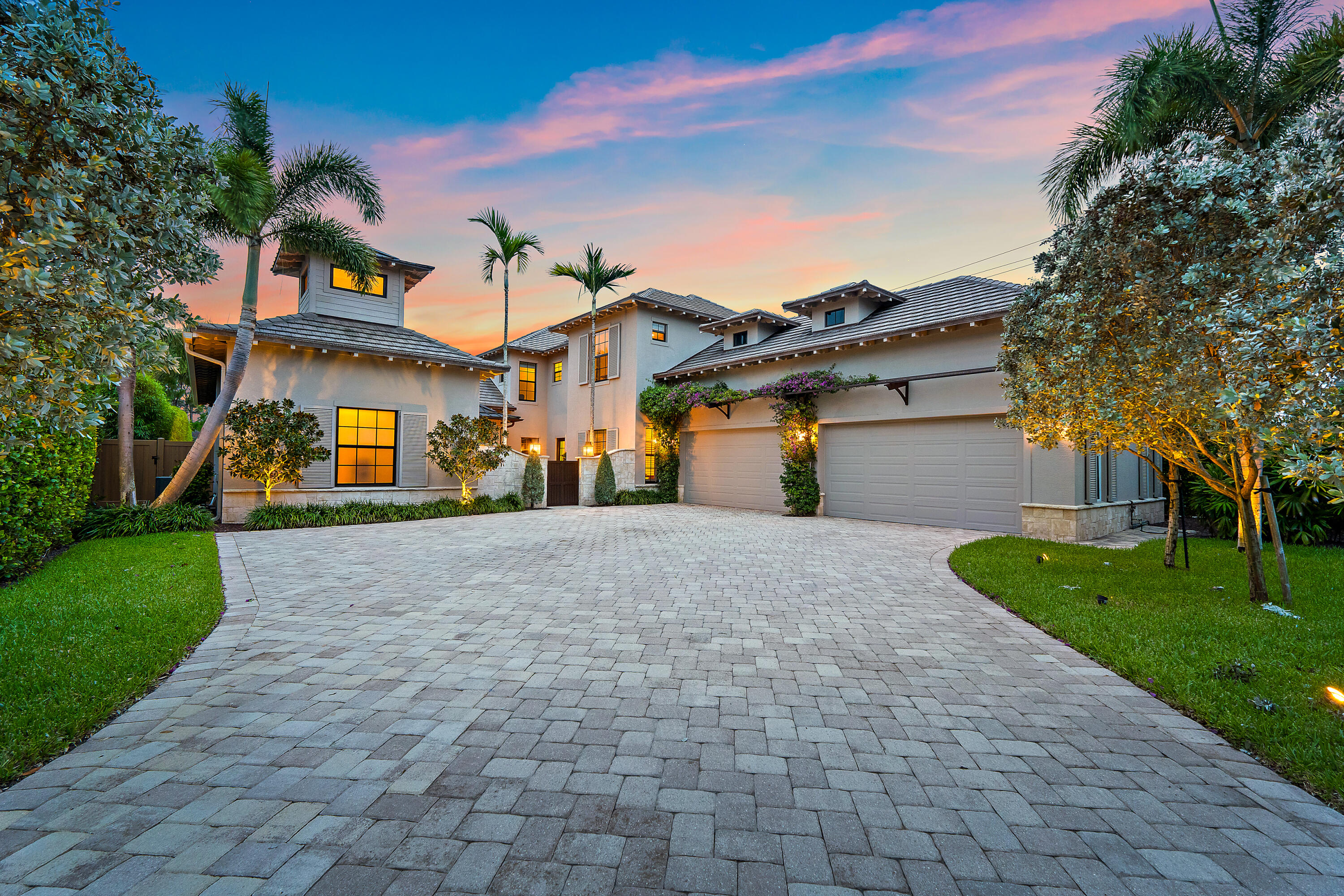 18610 SE Saint Augustine Way — photo