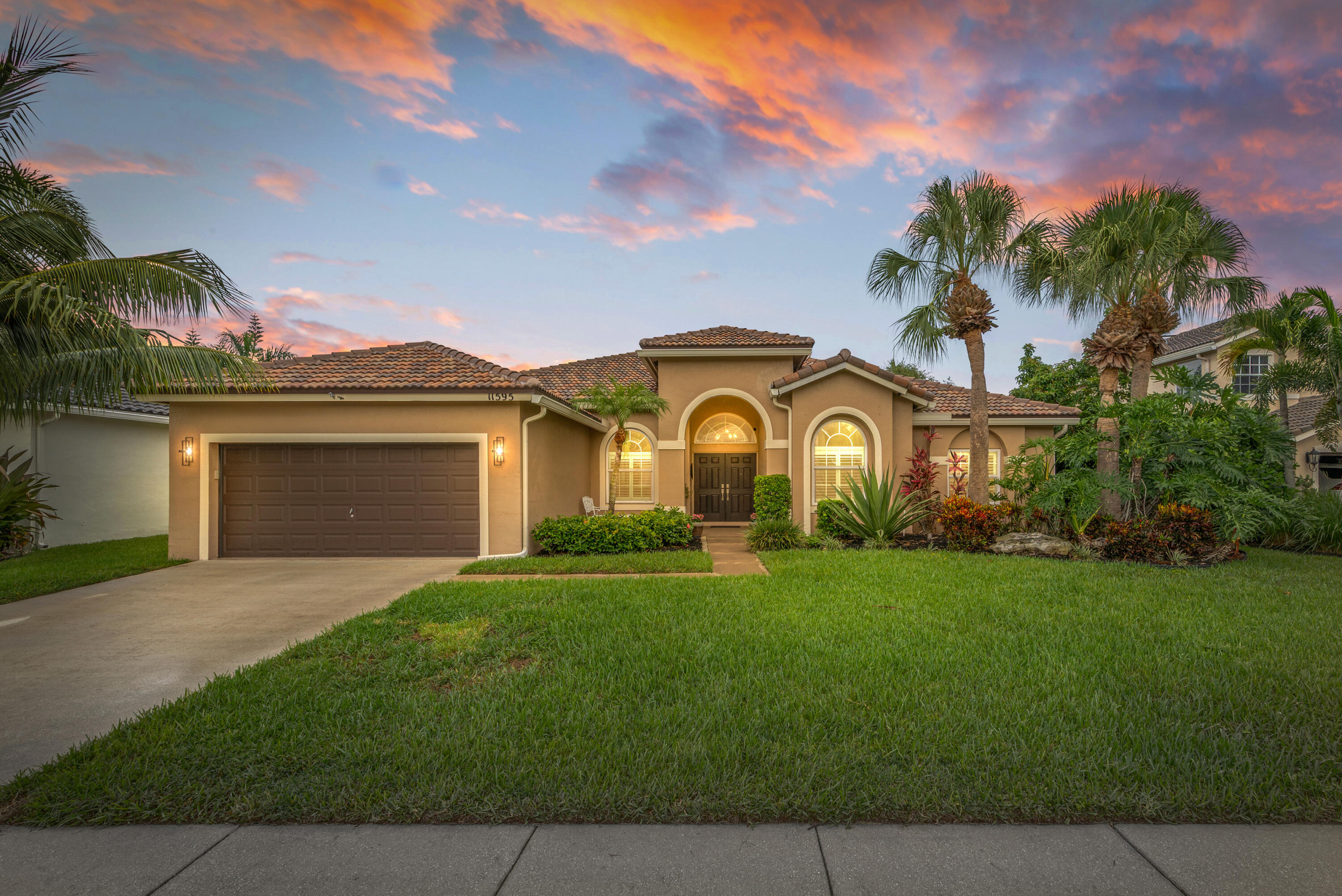11595 Waterbend Court — photo