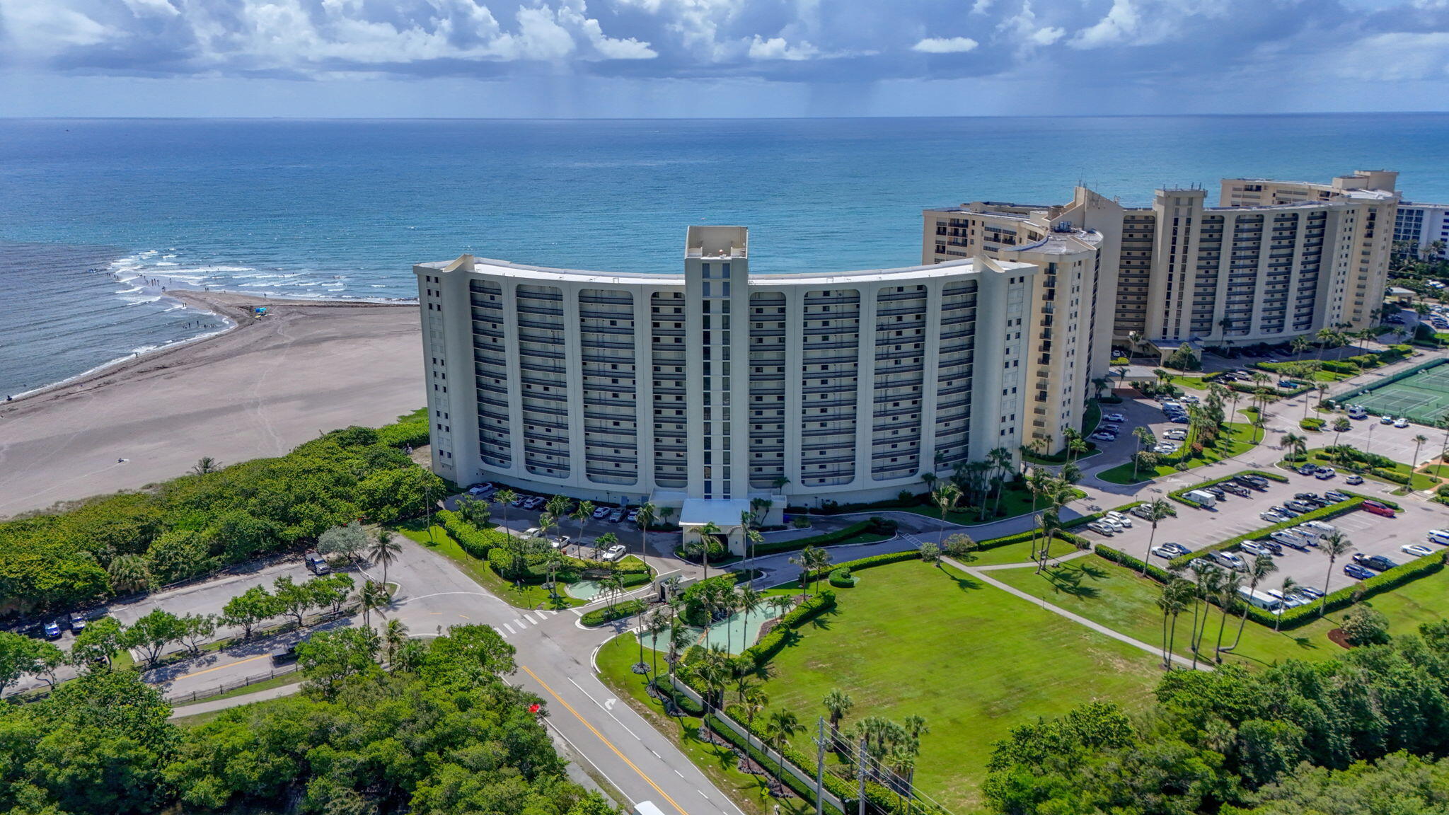 400 Ocean Trail Way 408 — photo