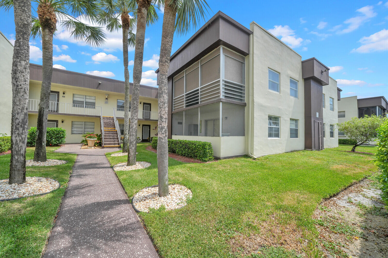 742 Normandy P — photo
