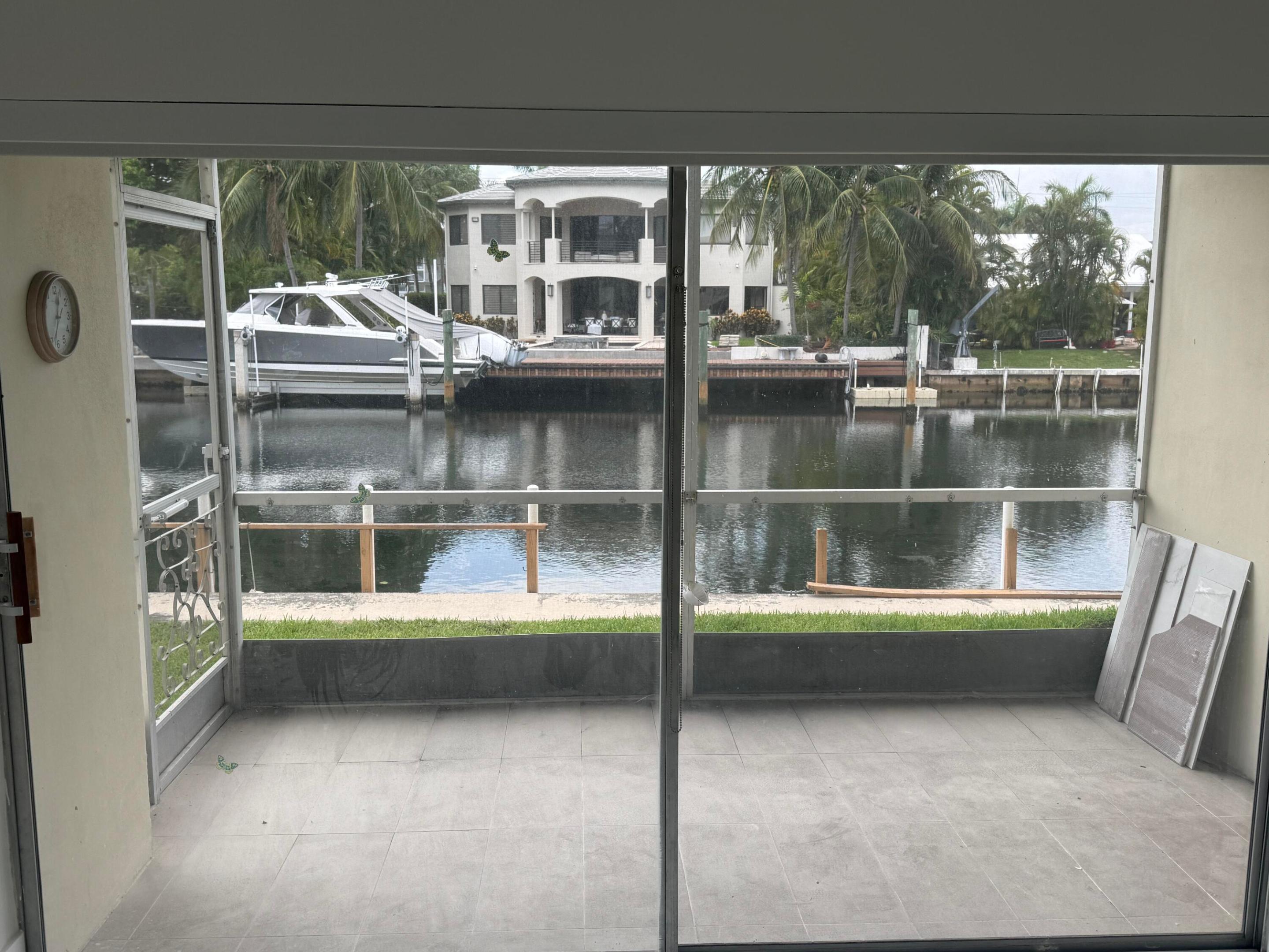460 Paradise Isle Boulevard 101 — photo