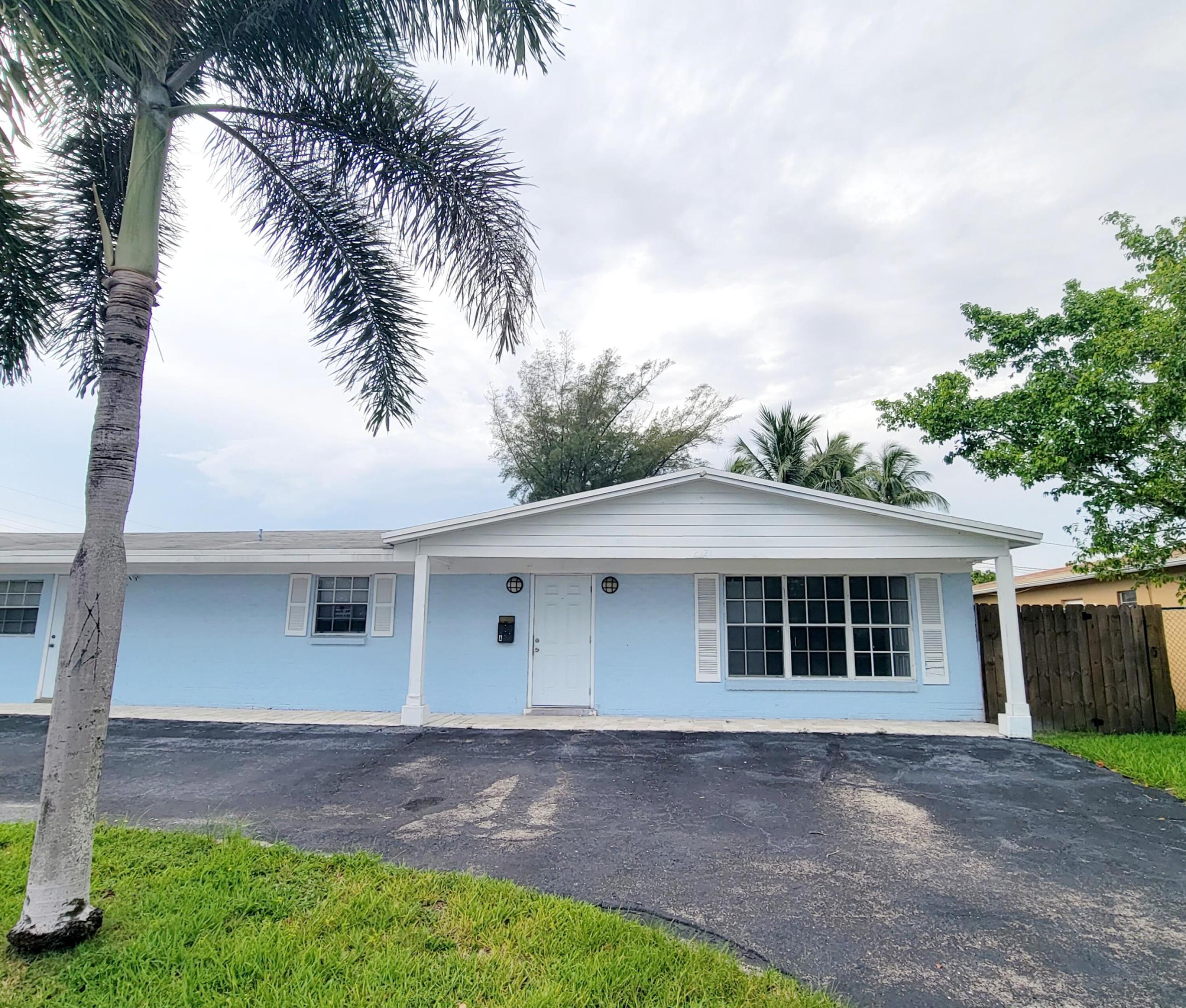 2021 NW 64th Avenue Unit a — photo