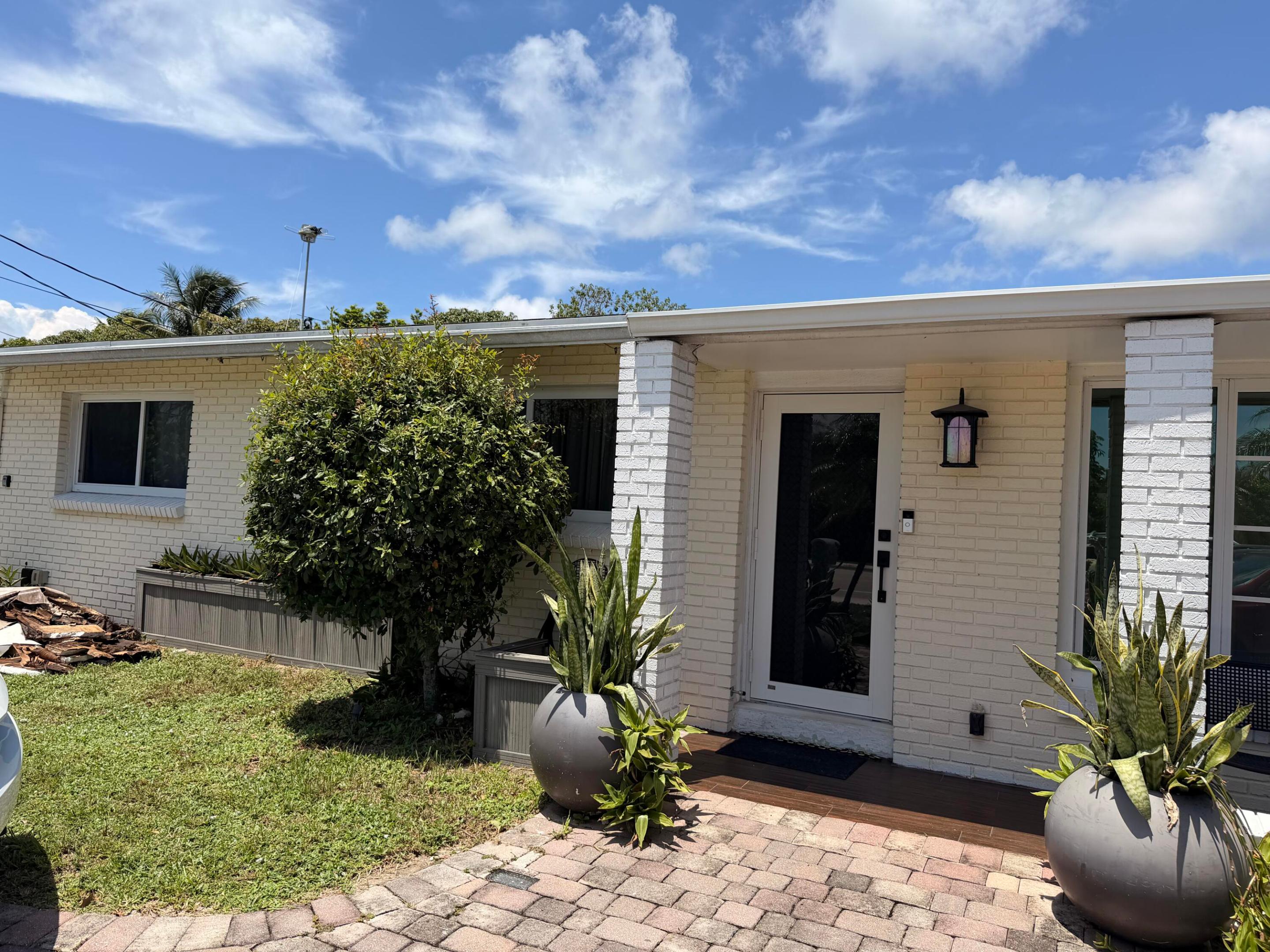 1905 S Florida Mango Road — photo