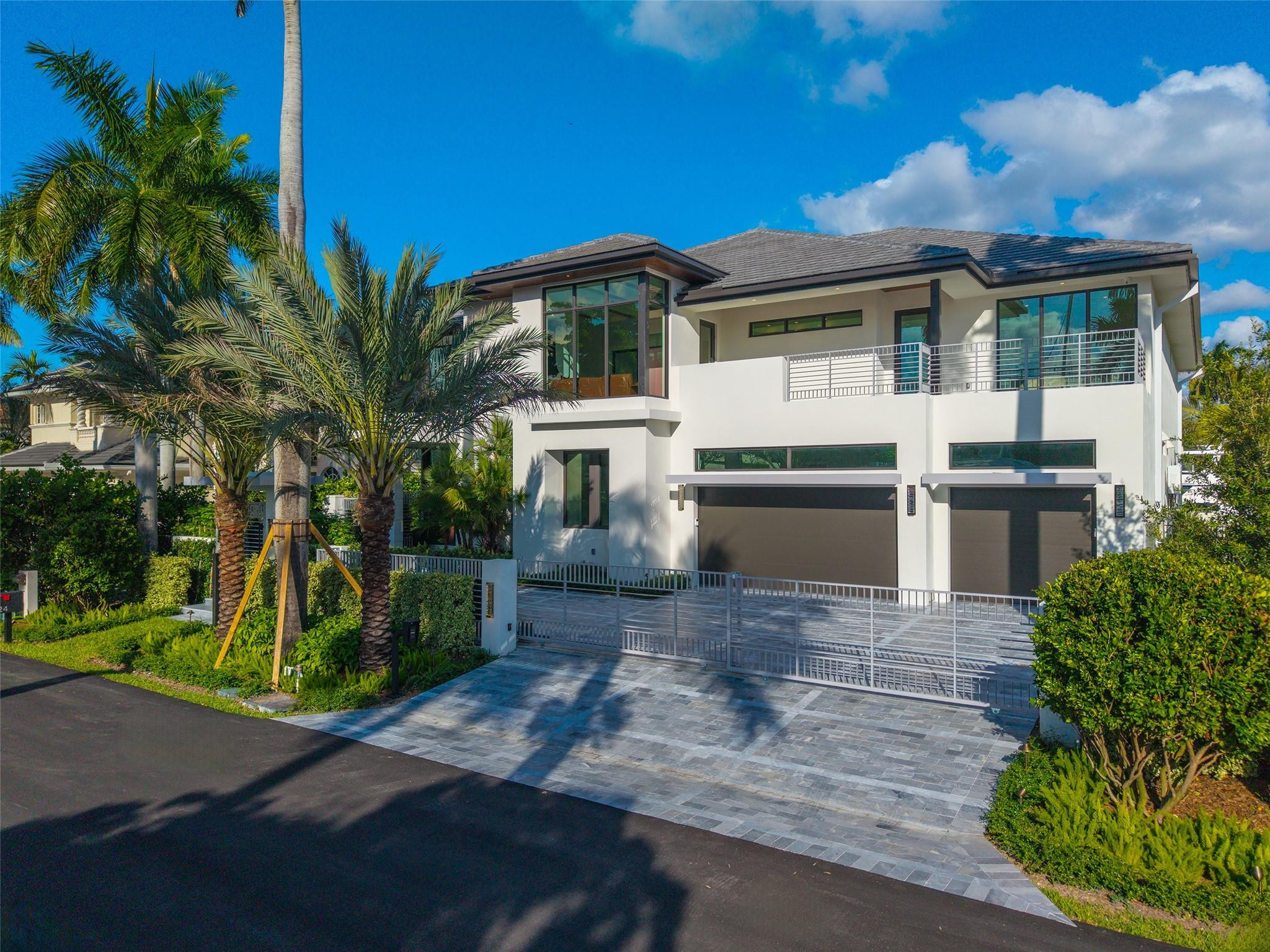 24 Fiesta Way — photo