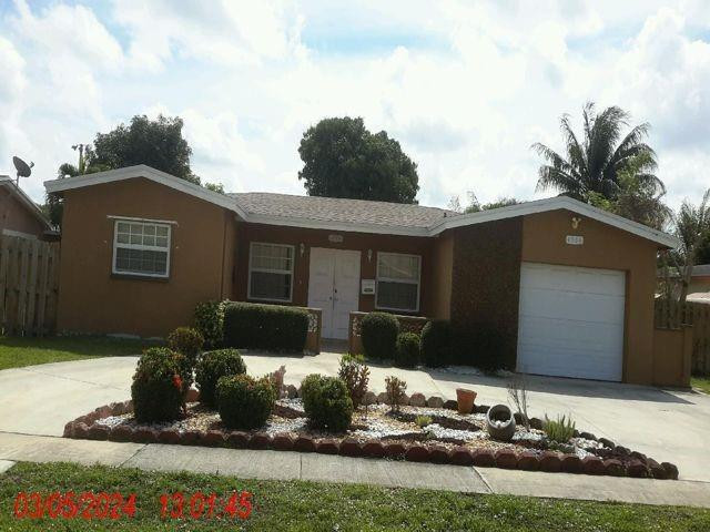 4506 NW 39th Street — photo