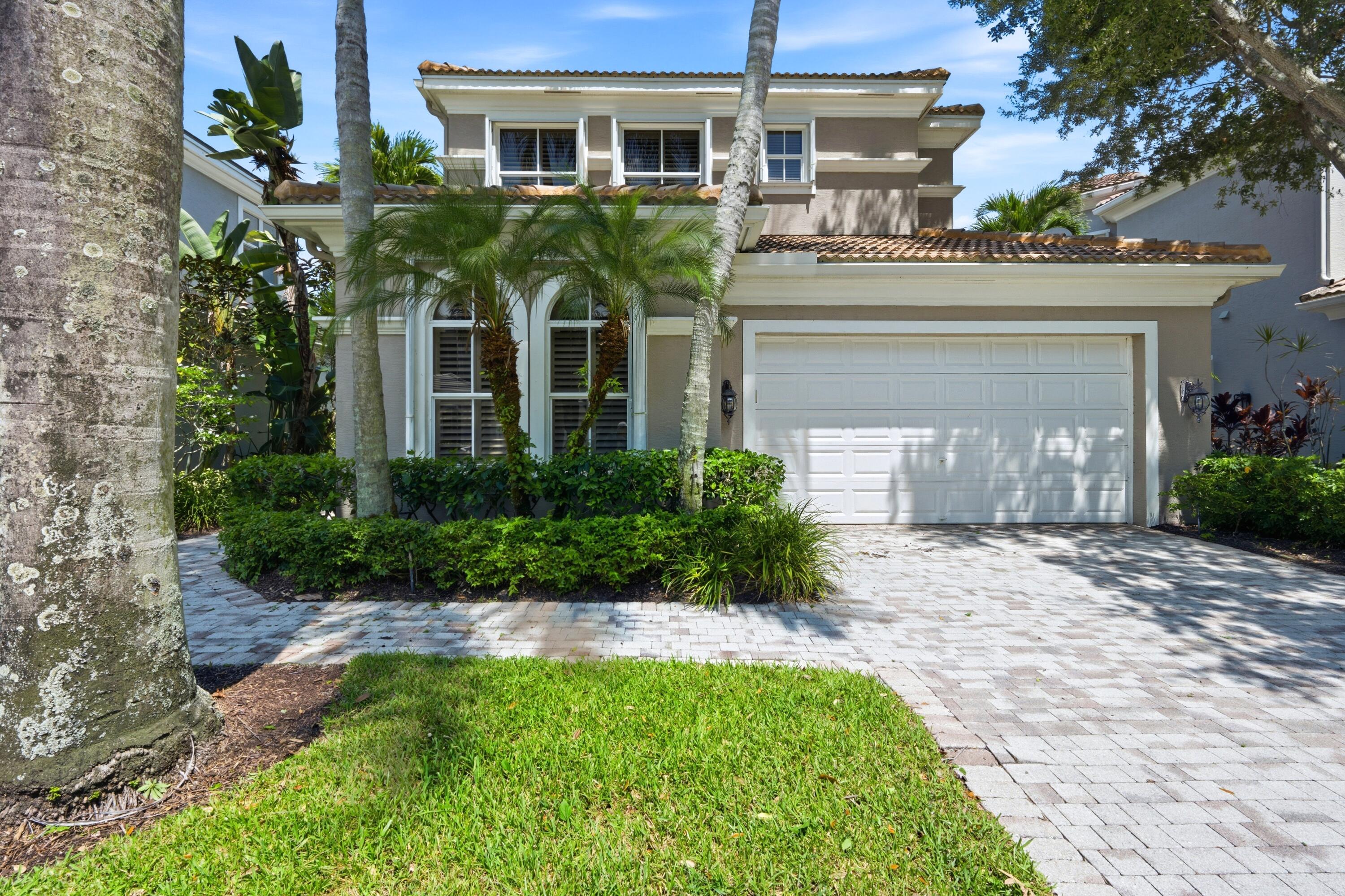 136 Andalusia Way — photo