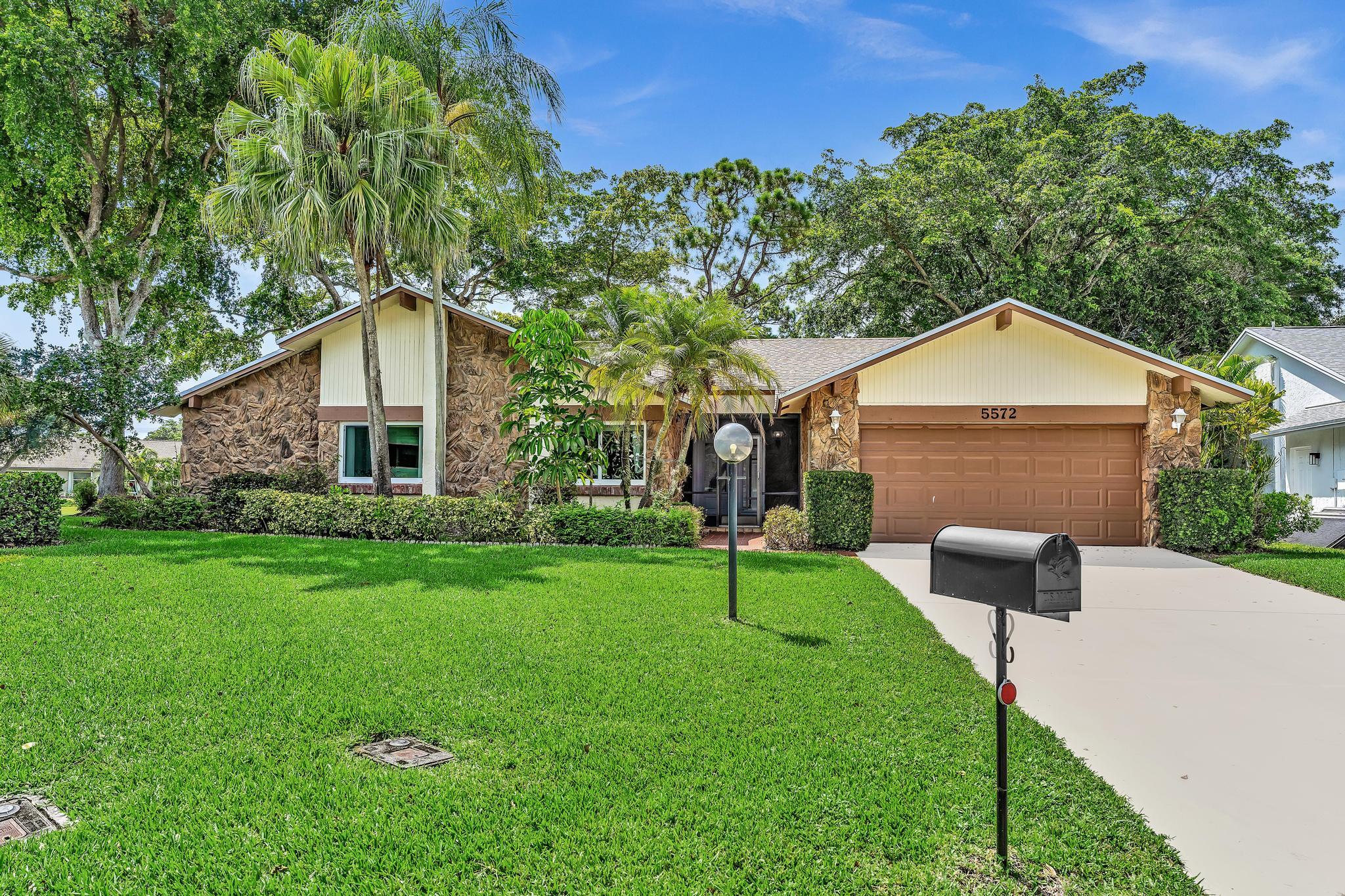 5572 Sugar Mill Court — photo
