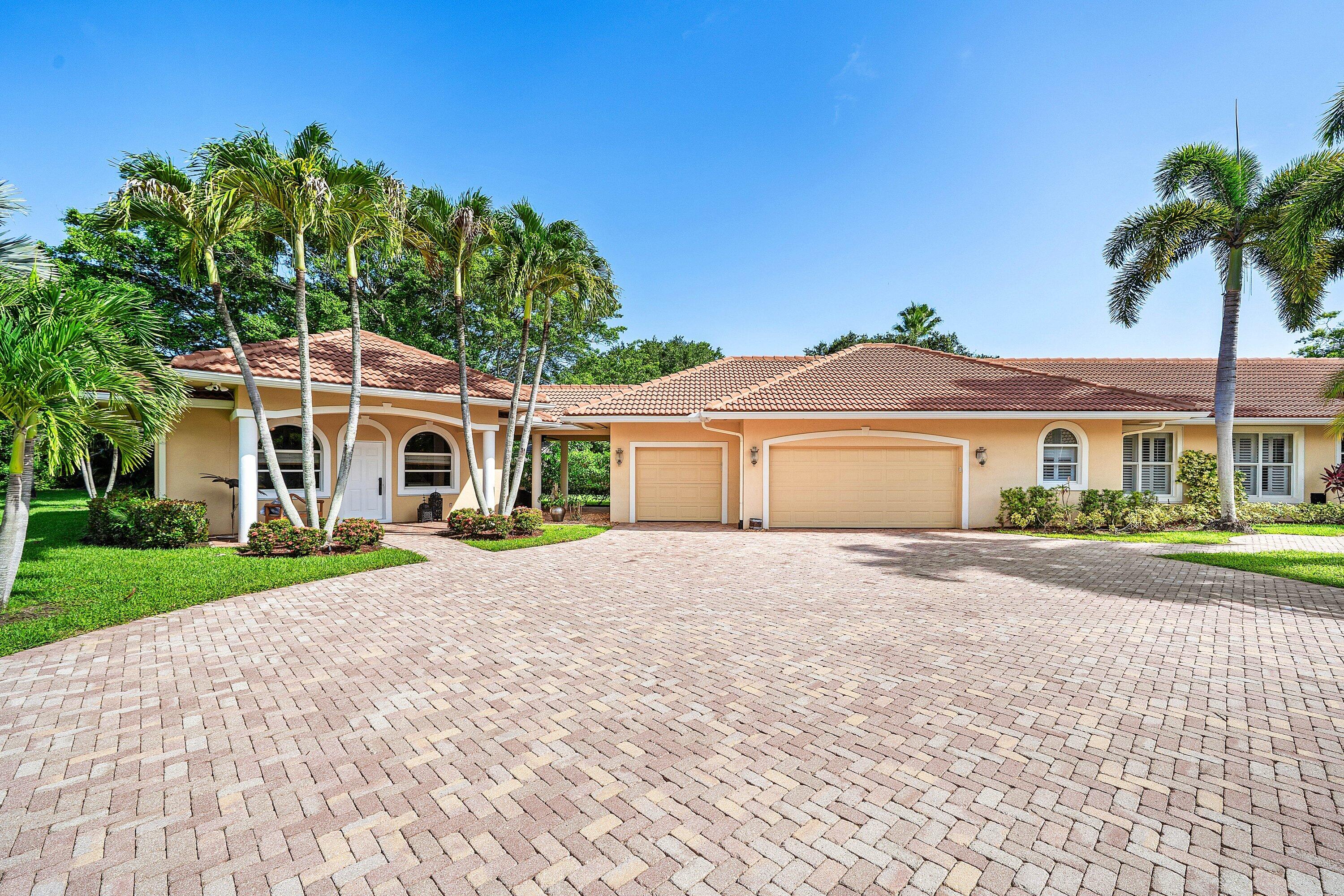 221 Thornton Drive — photo