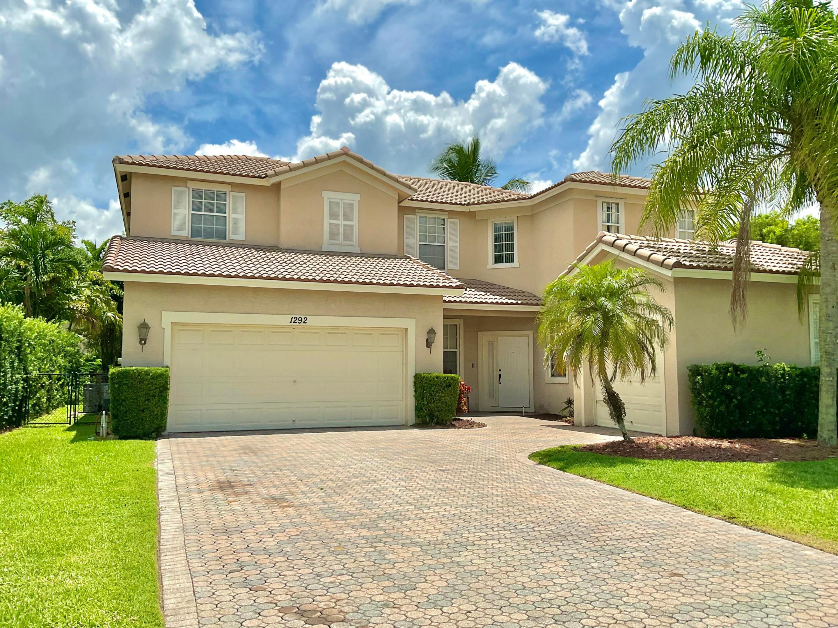 1292 Stonehaven Estates Drive — photo