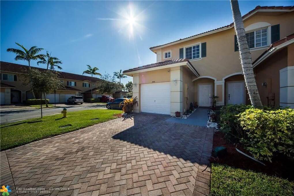 5500 Monte Carlo Lane — photo
