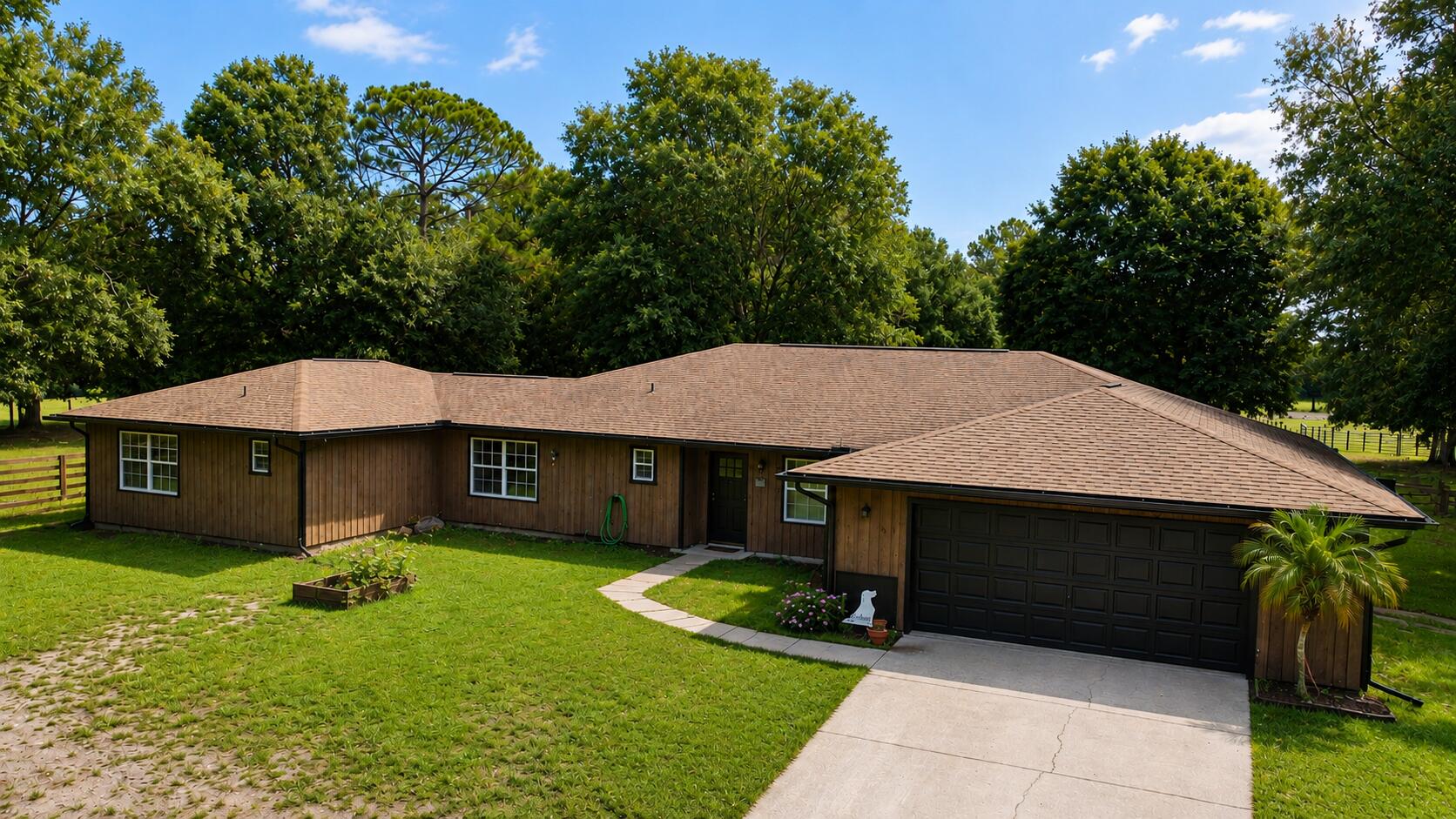140 Park Land Drive — photo