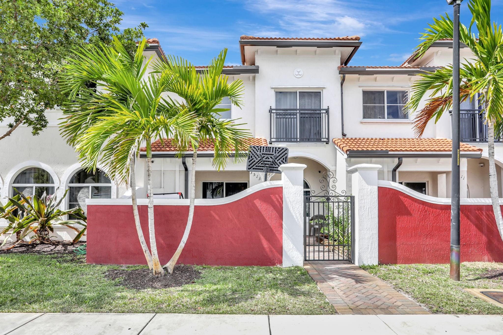 3513 NW 29th Court — photo