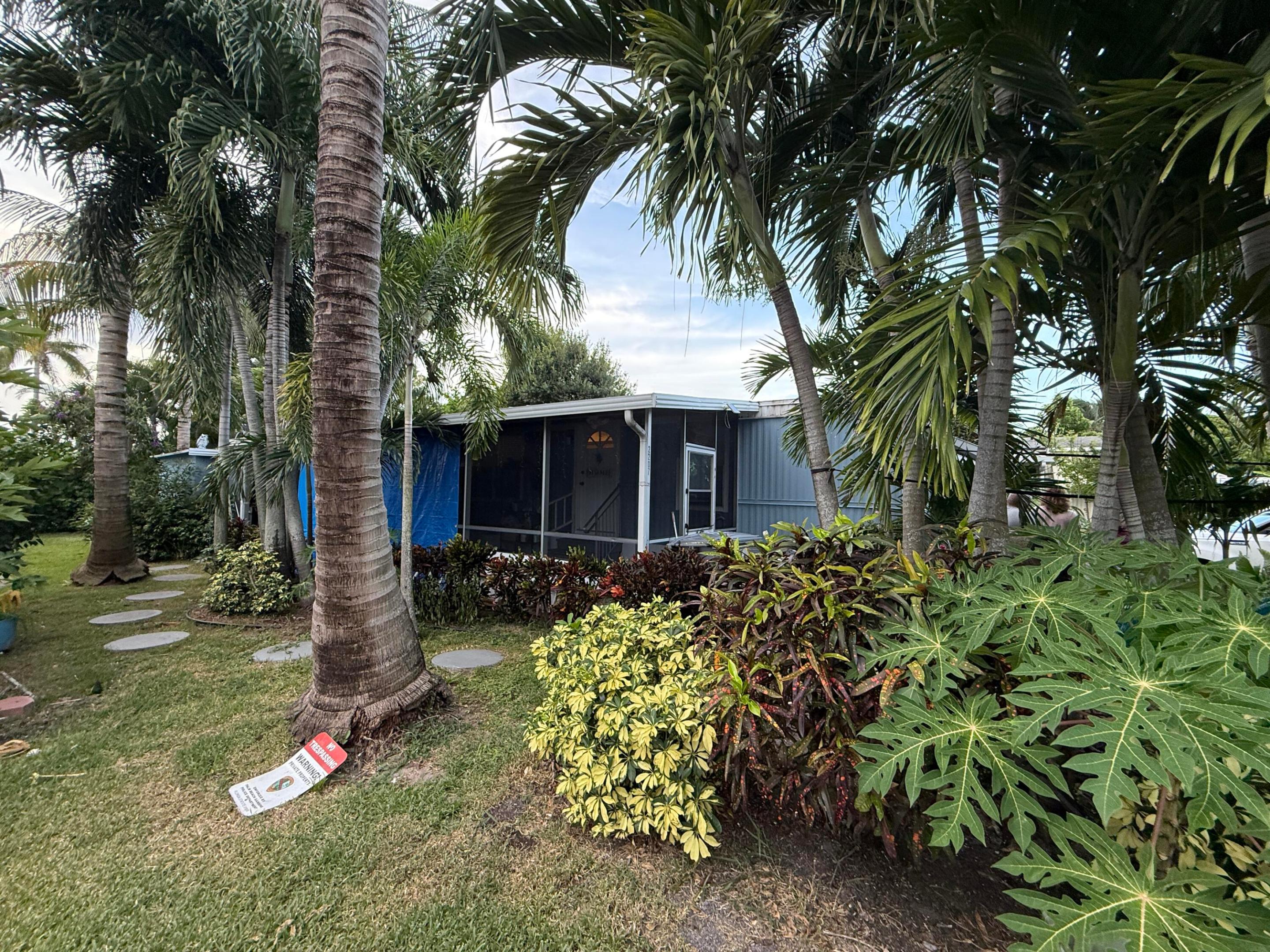 2207 NW 14th Avenue Lot 528 — photo