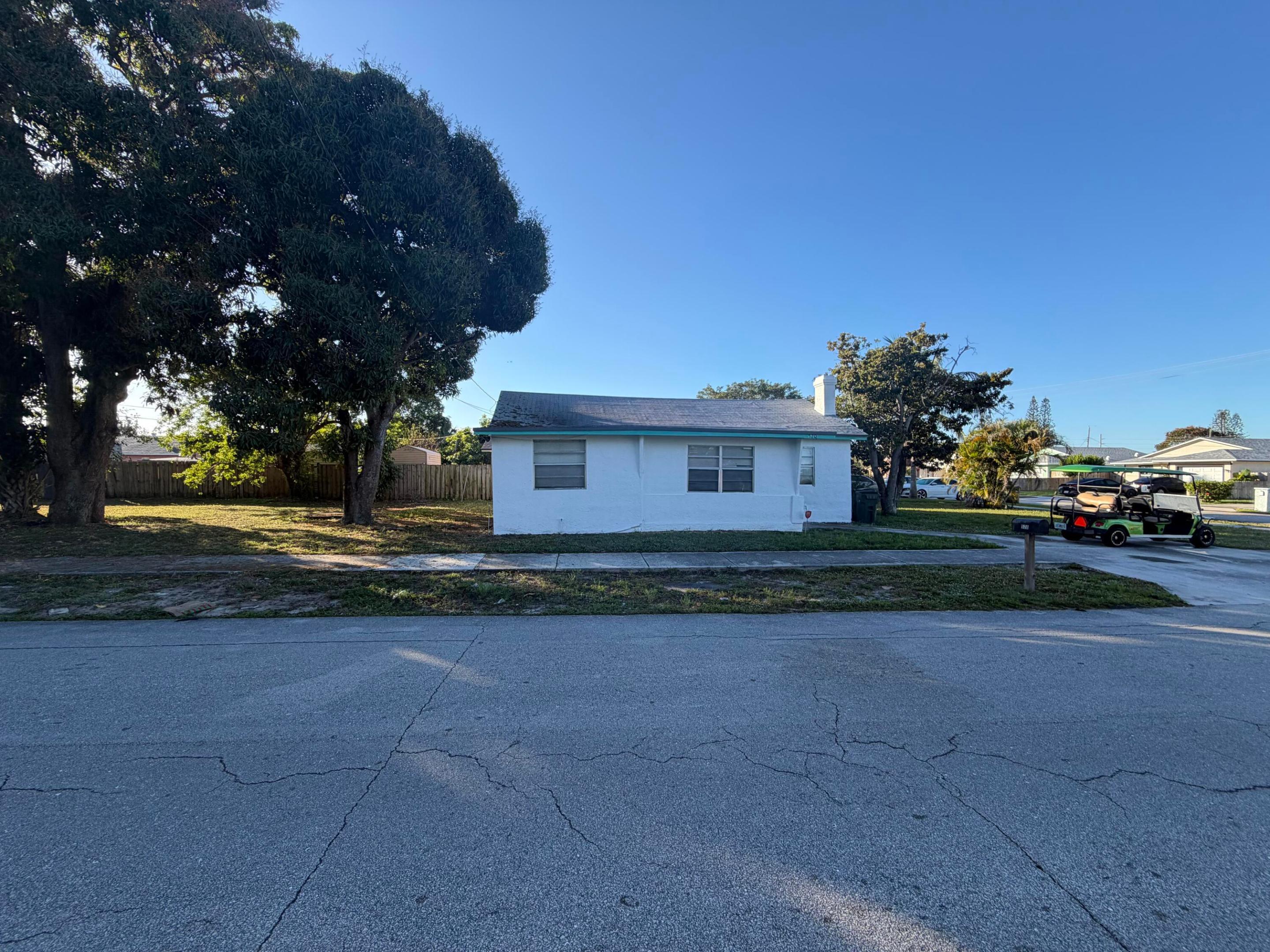 520 NW 3rd Street — photo