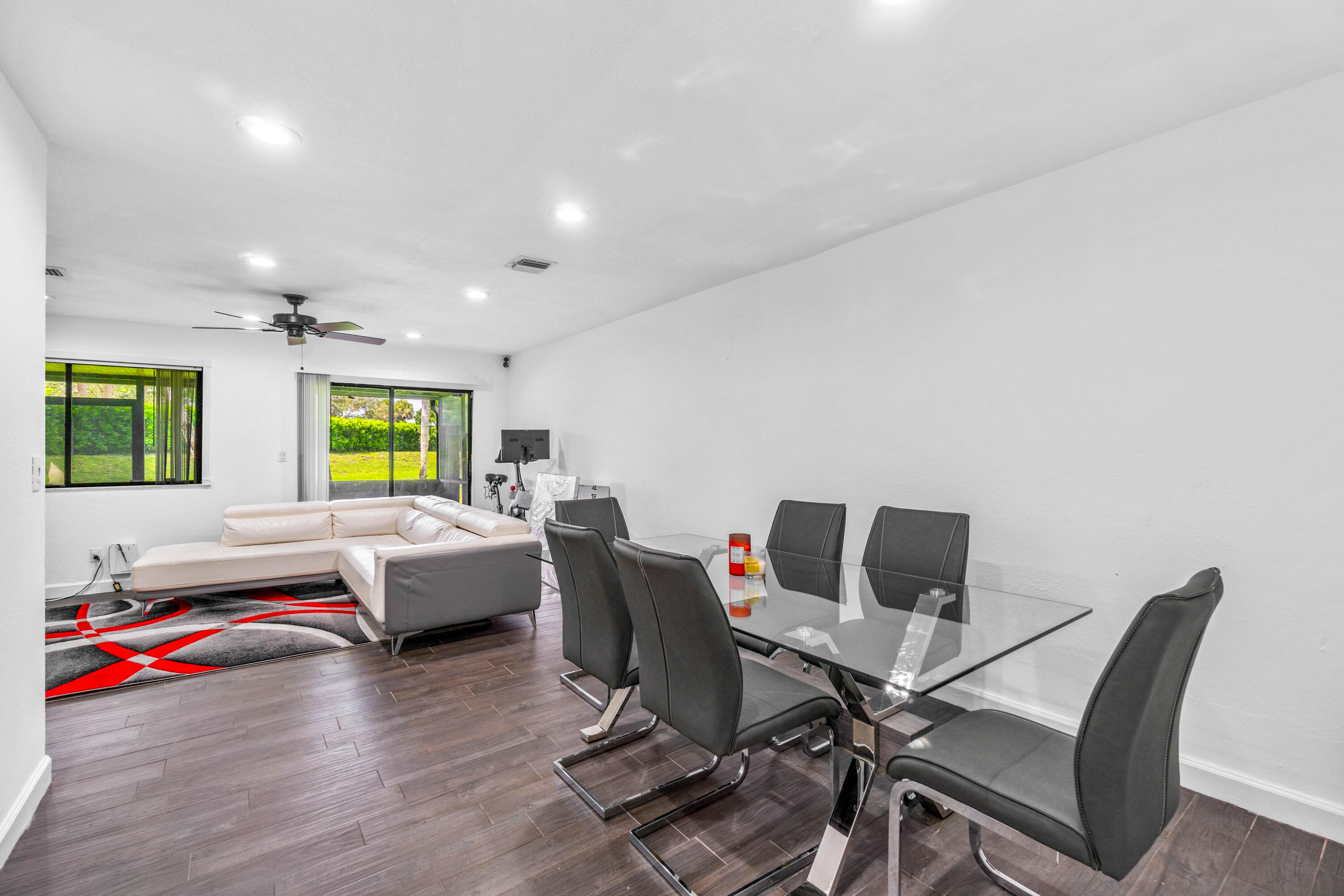 3703 Inlet Circle — photo