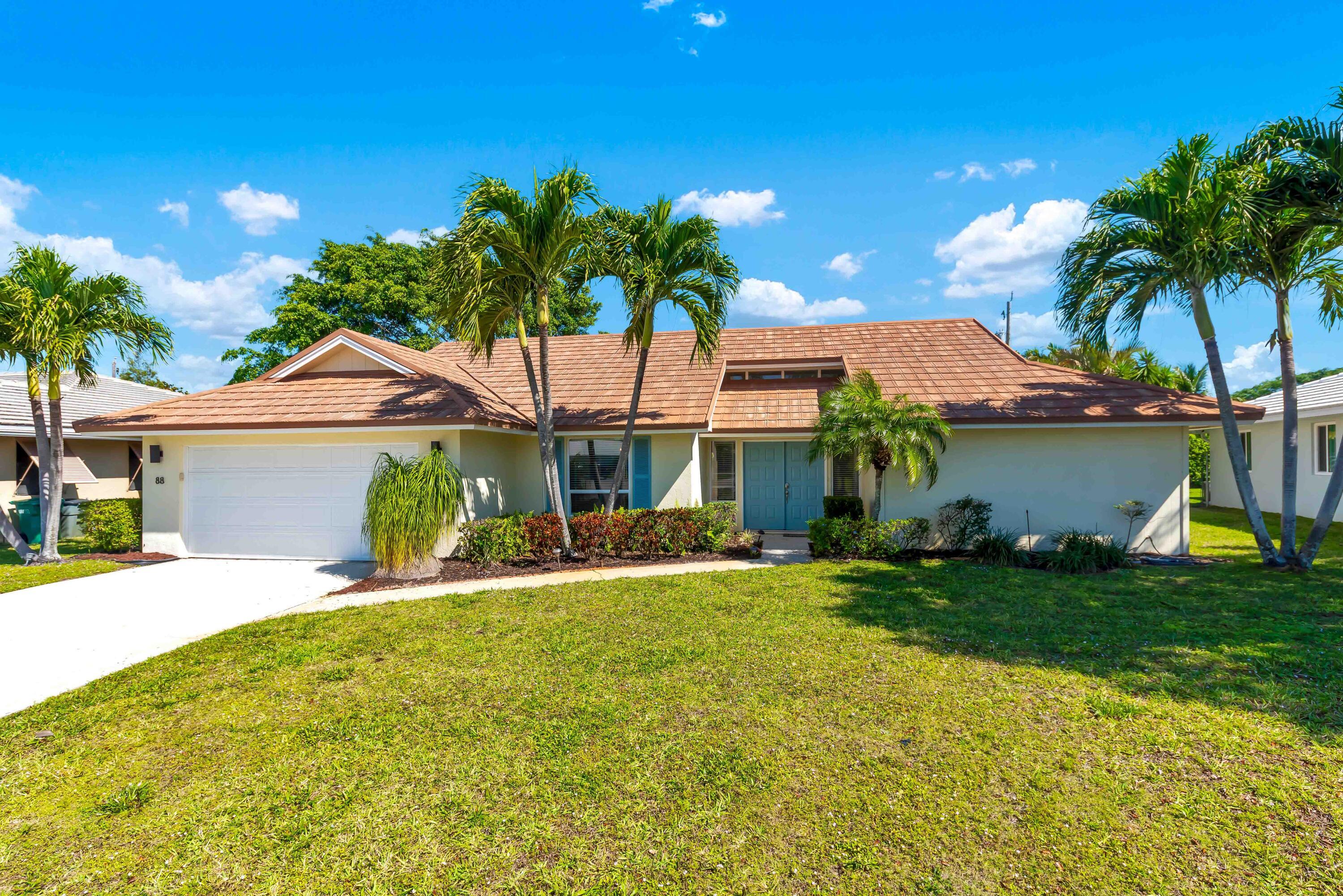 88 Pinehill Trail E, Tequesta, FL 33469 — photo 2