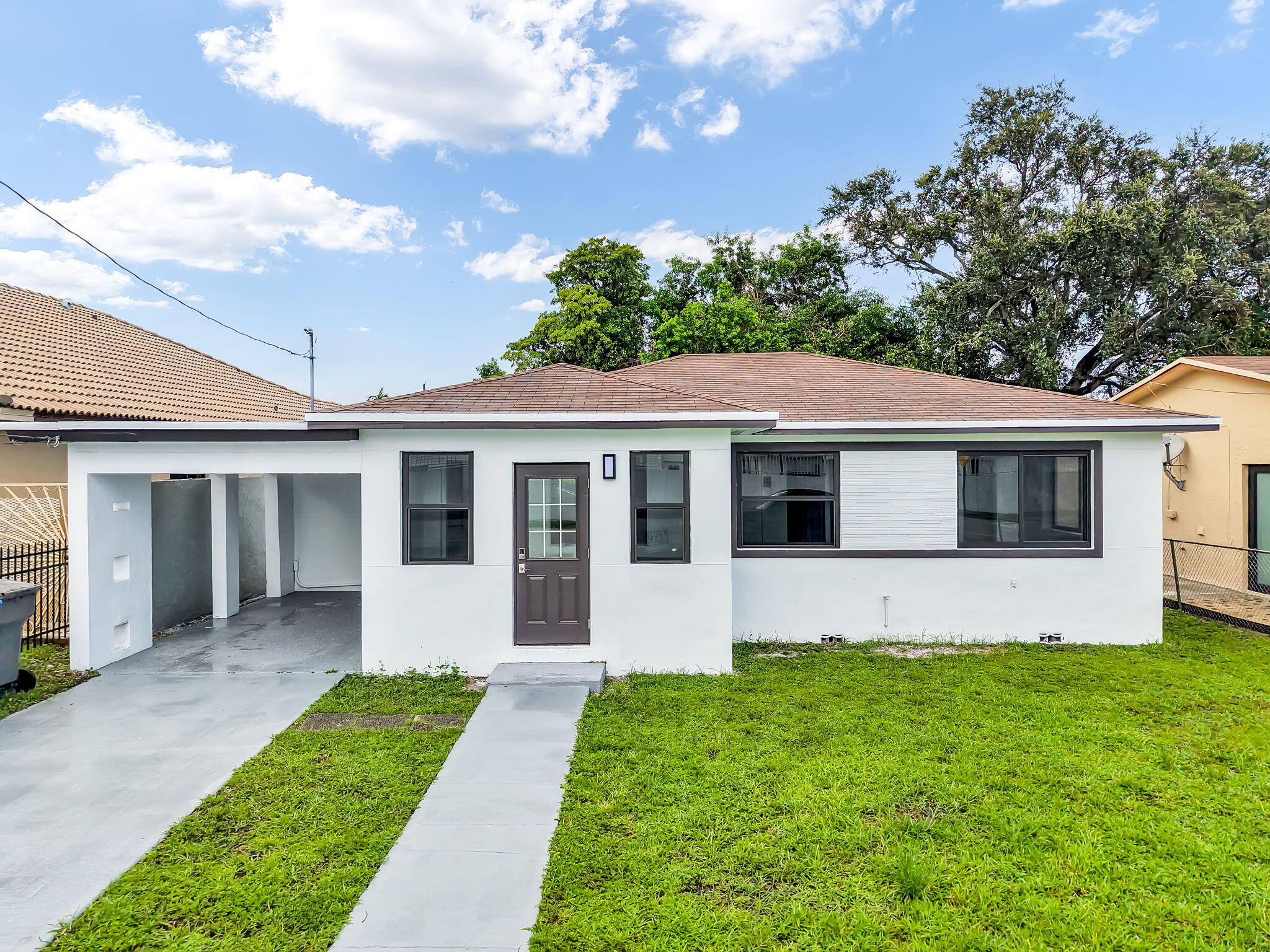 5015 SW 25th Street — photo