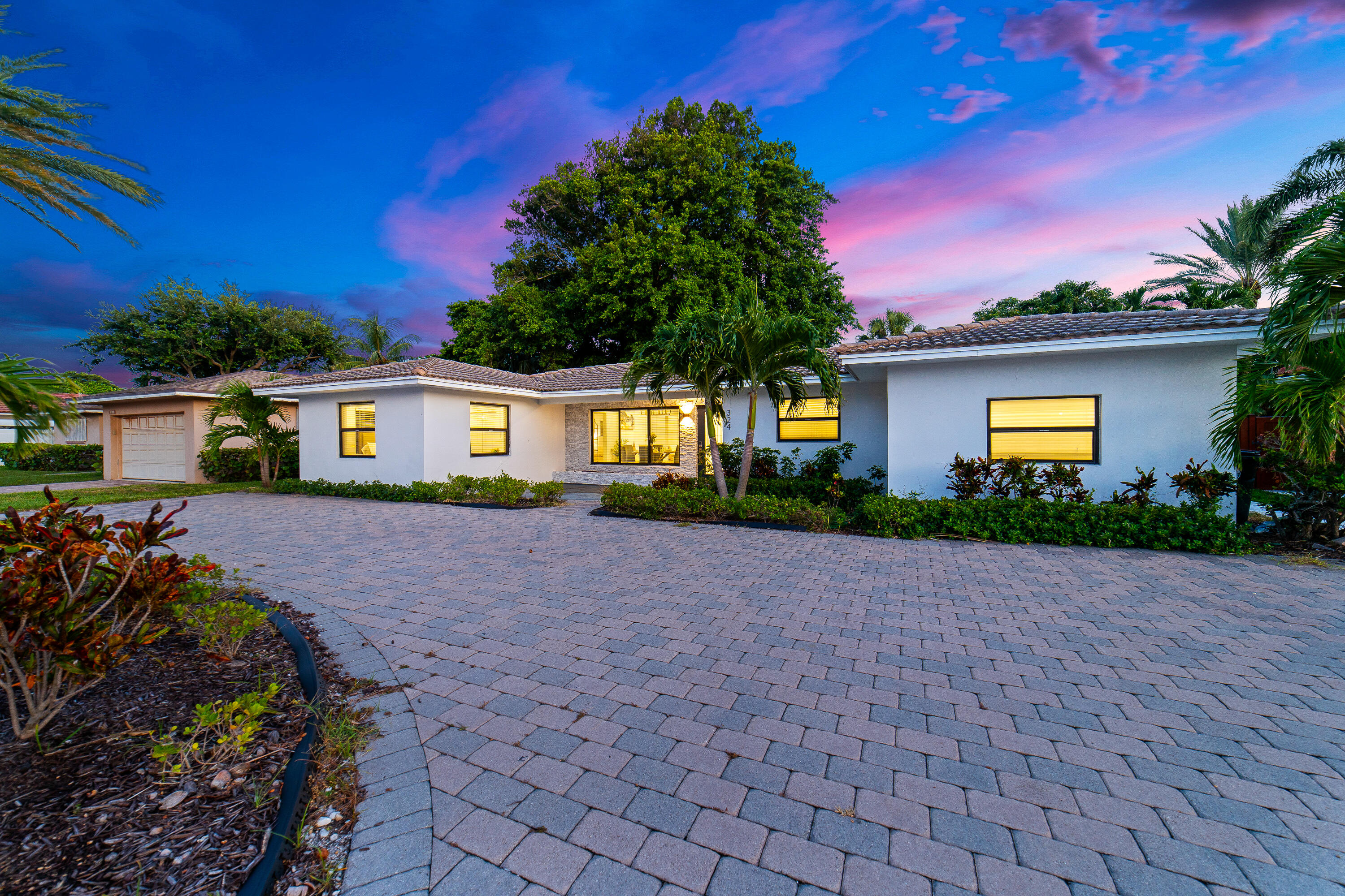 324 Bamboo Road — photo