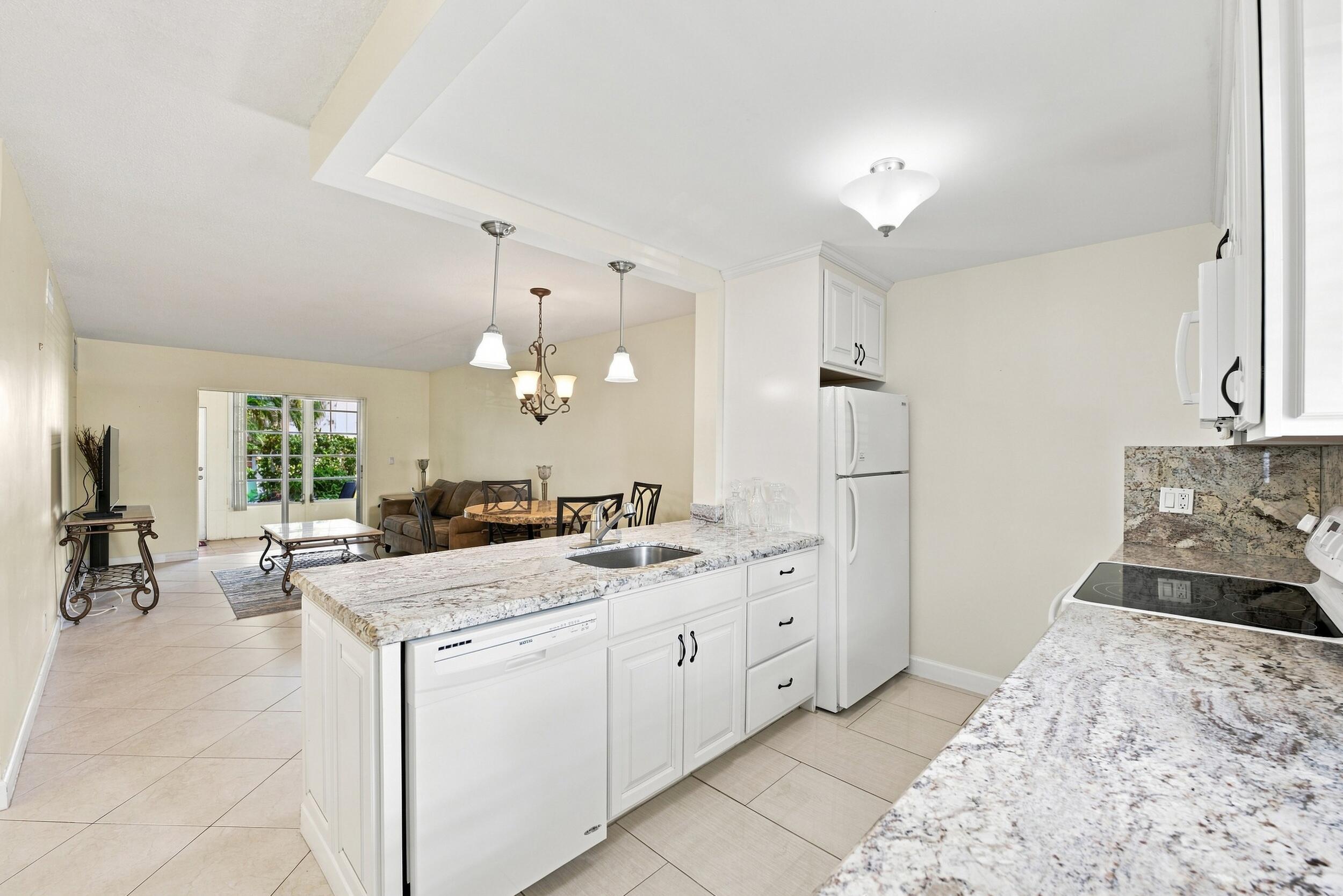 2223 NE 1st Court 101 — photo