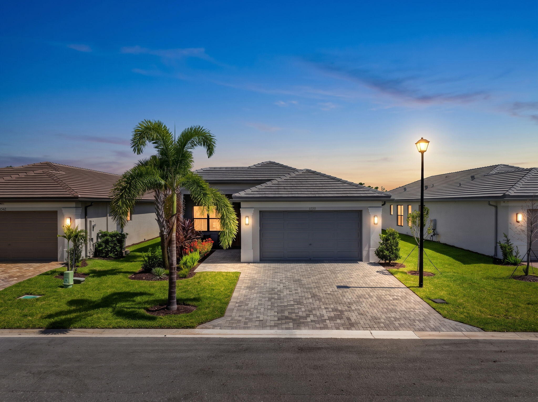 11550 SW Oceanfront Court — photo