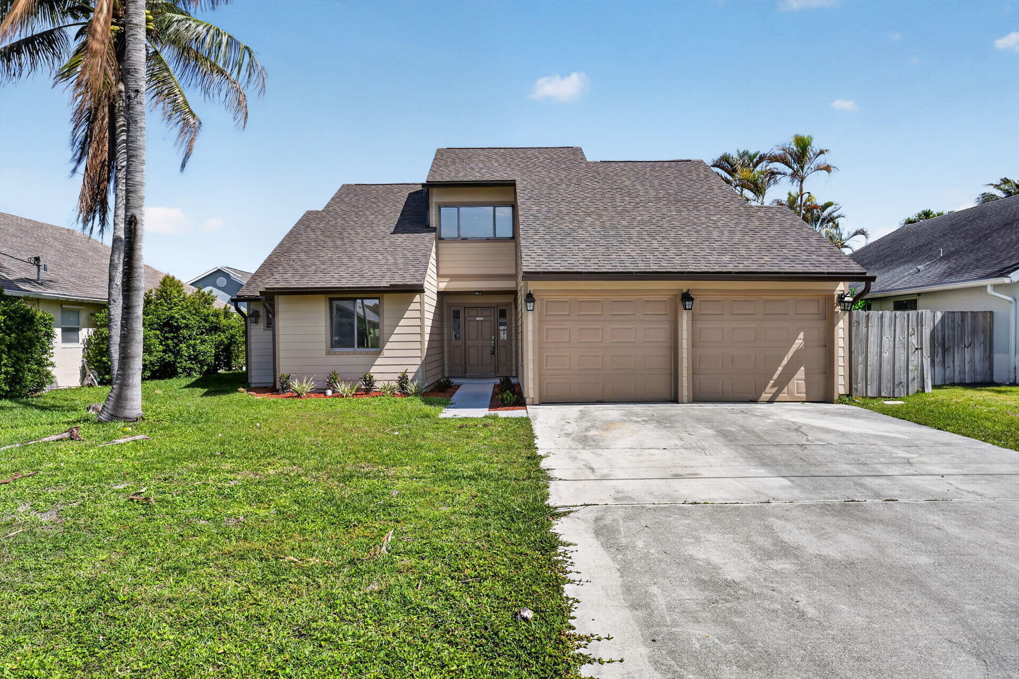 6119 Mullin Street — photo