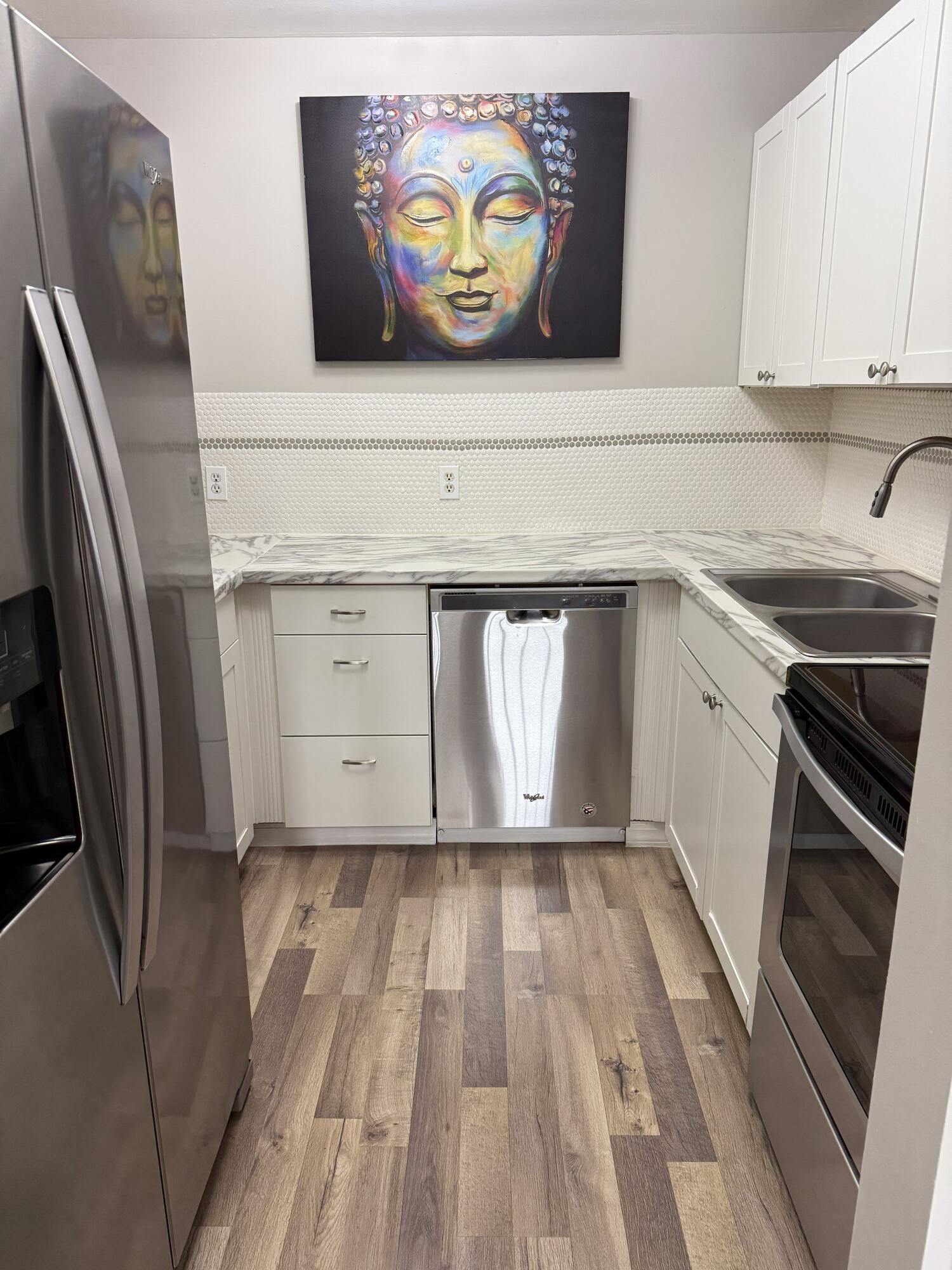 1409 Lake Avenue 6 — photo