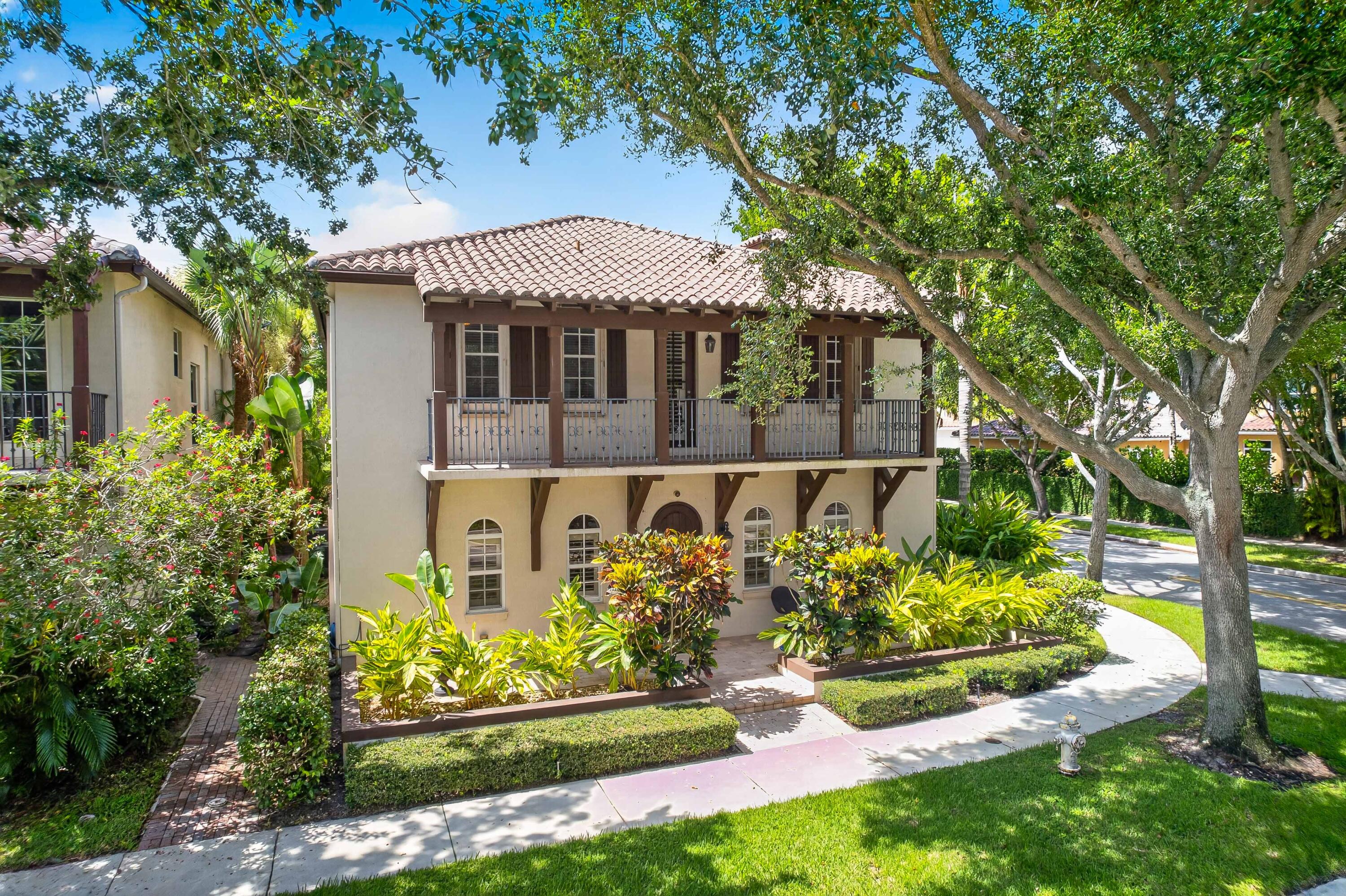 116 Santiago Drive — photo