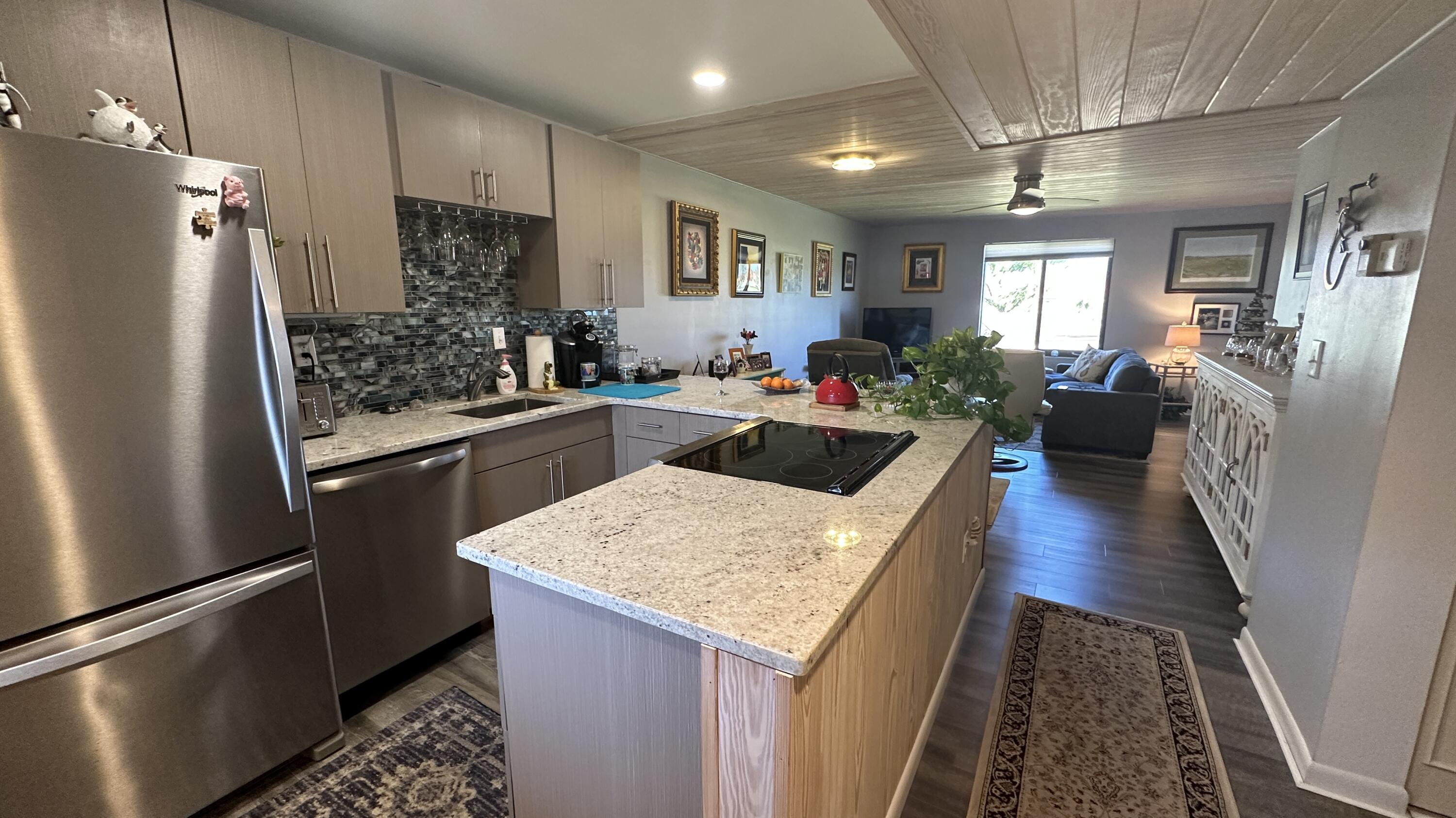 5355 SE Miles Grant Road 209 — photo