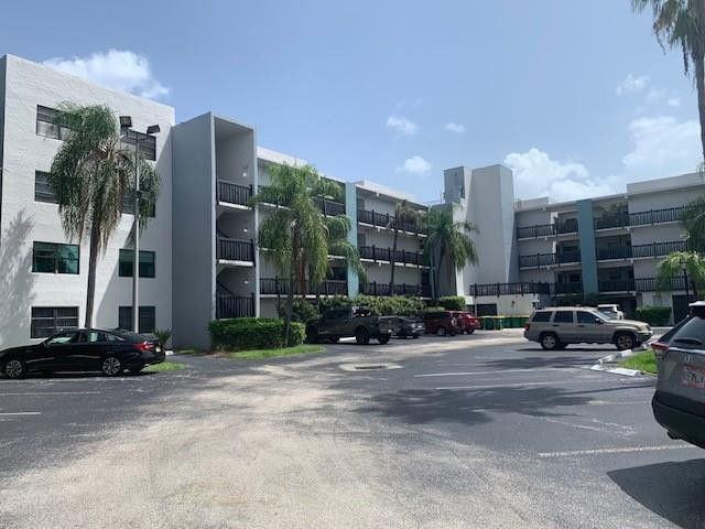 1021 Mockingbird Lane 217 — photo