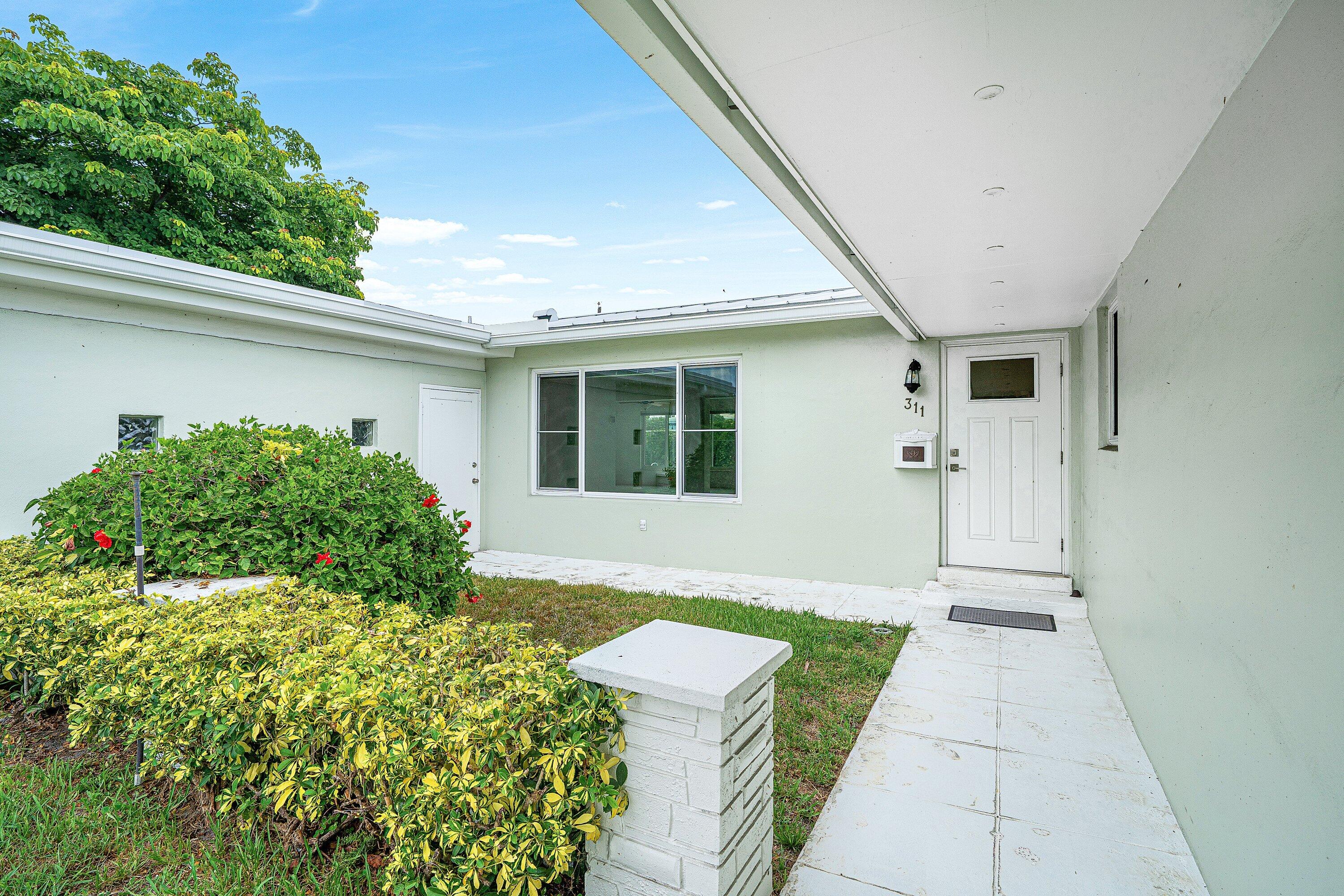311 NE 23rd Way, Boca Raton, FL 33431 — photo 3