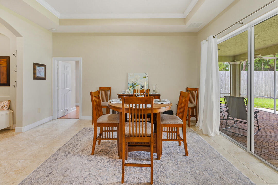 6175 NW East Deville Circle — photo