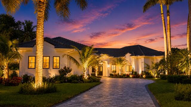 2525 Seminole Circle — photo