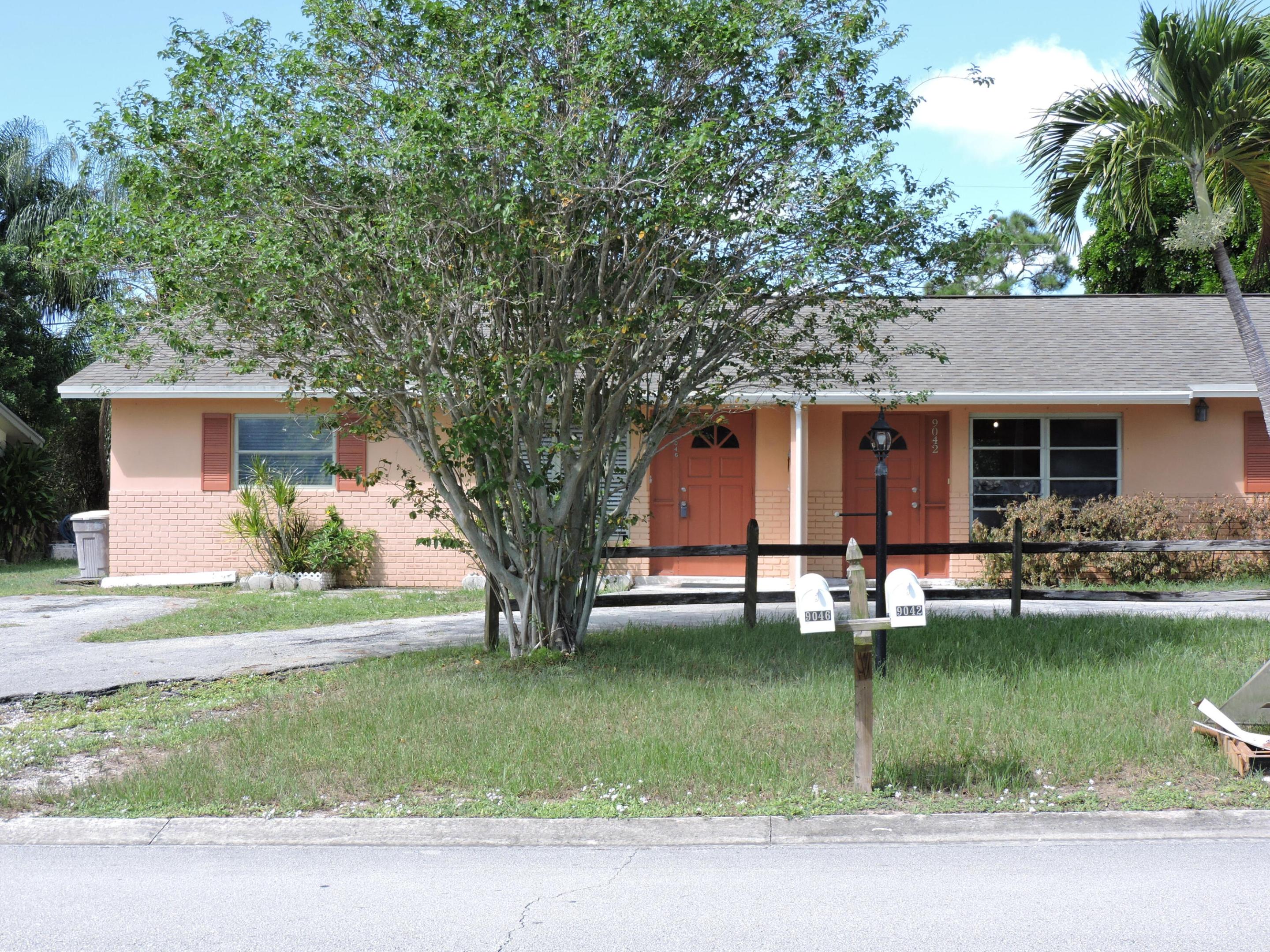 9046 SE Parkway Drive — photo