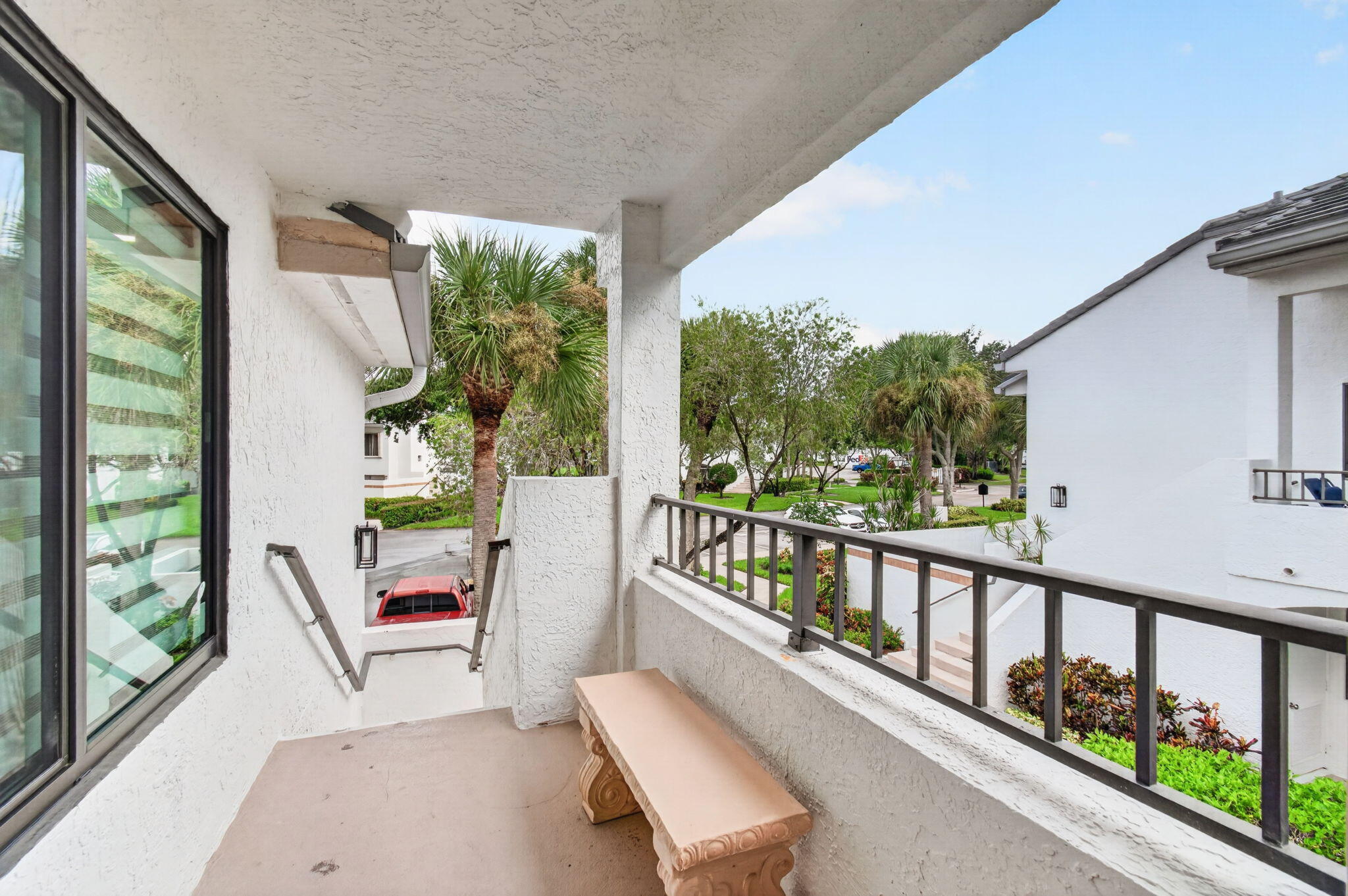 15339 Strathearn Drive 10603 — photo