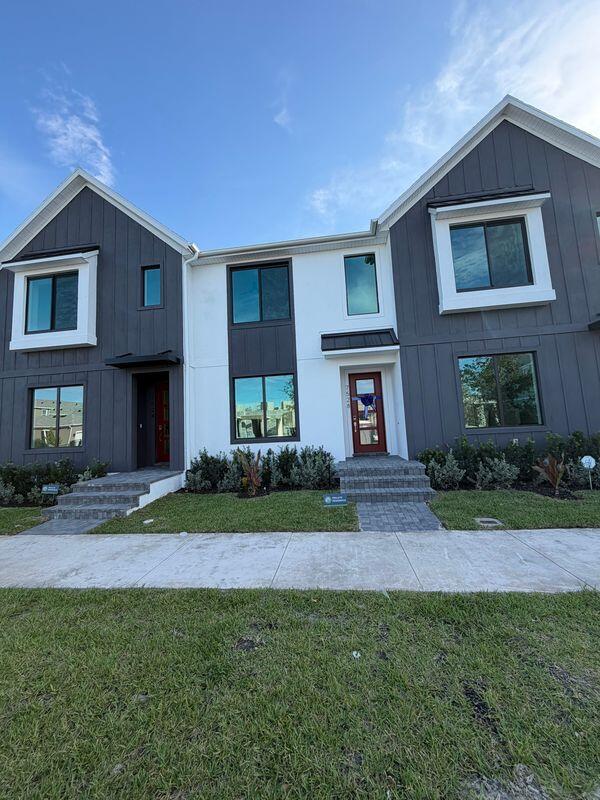 7528 SW Hosford Street — photo