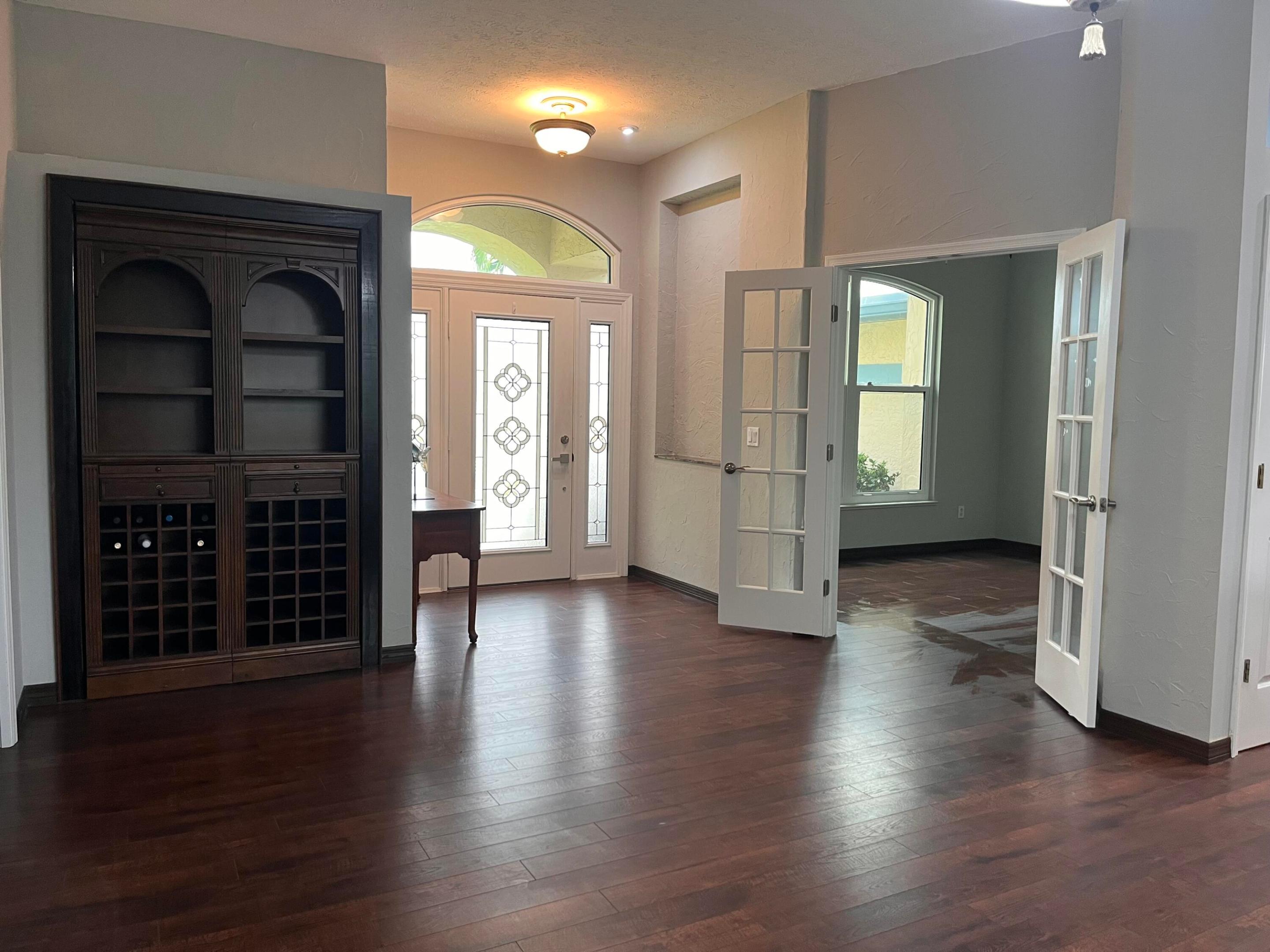 512 SW South Carolina Drive — photo