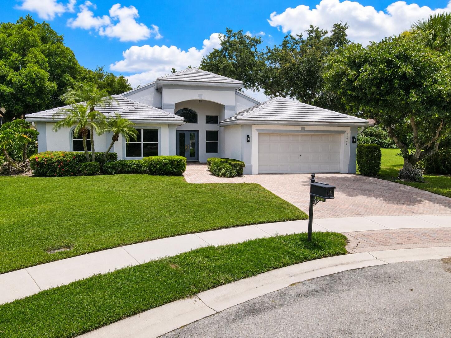 11269 Kona Court S — photo