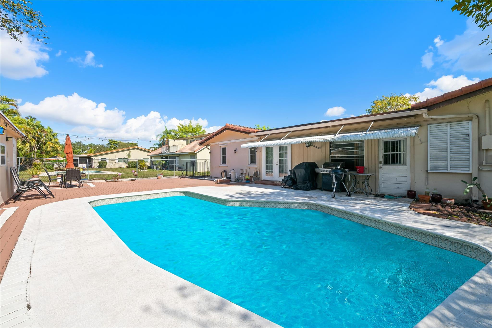 4010 Coral Springs Drive — photo