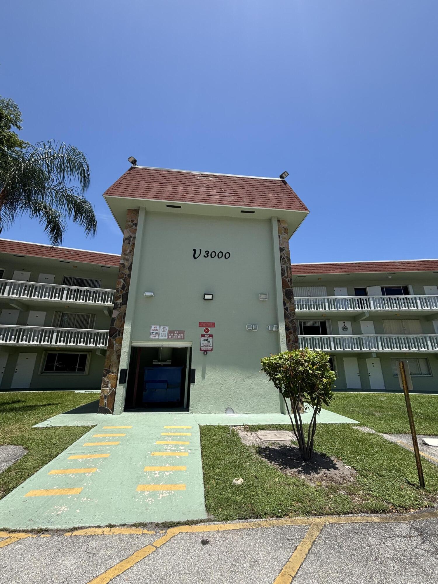 3000 Springdale Boulevard 316 — photo