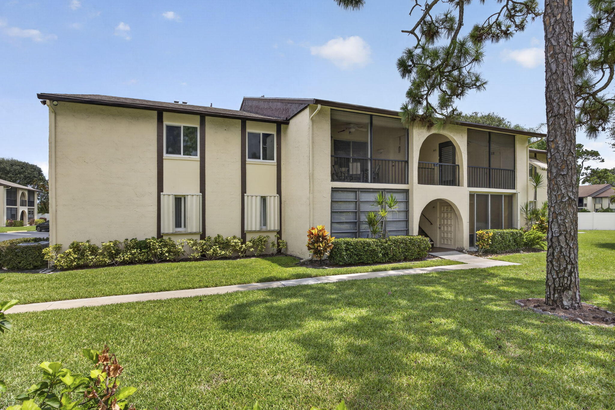 3625 la Aires Court C-1 — photo