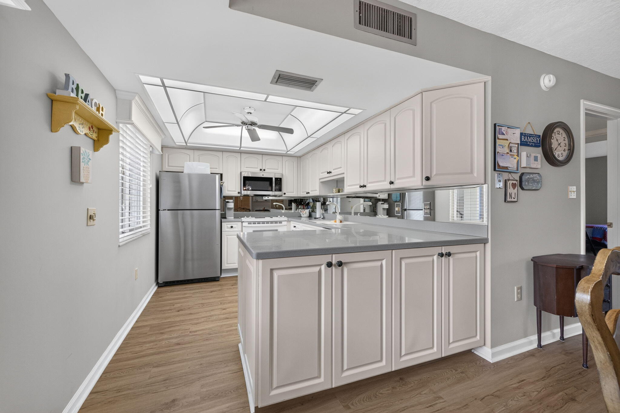 2400 S Ocean Drive 7414 — photo