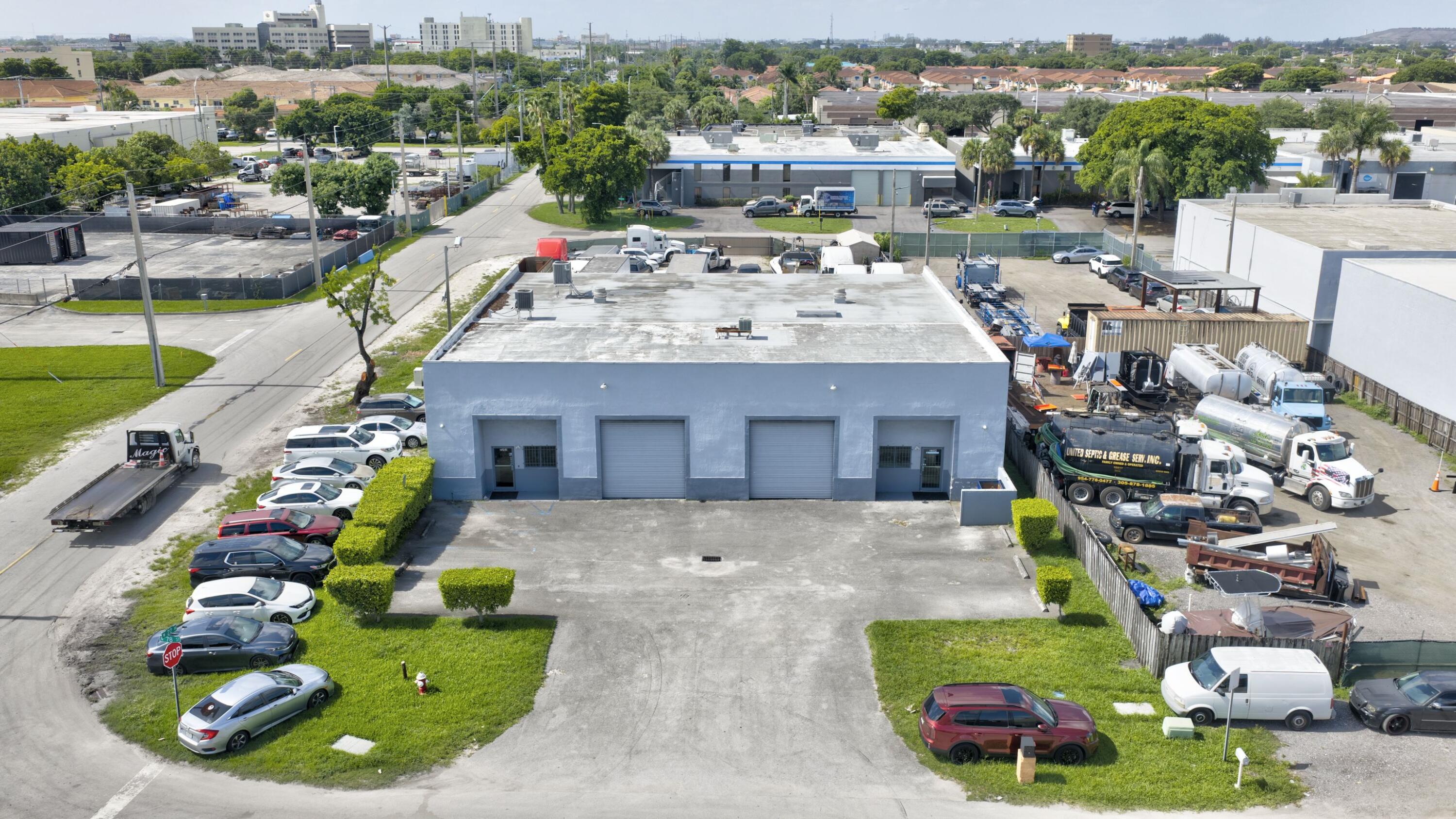 2202 W 78th Street, Hialeah, FL — photo
